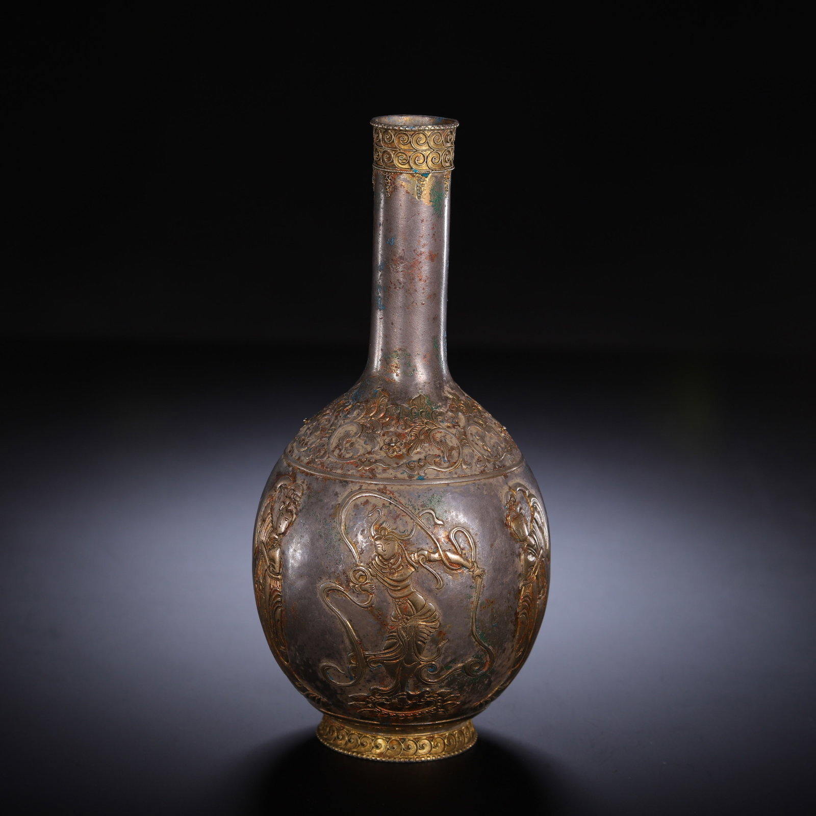 A SILVER PARTLY GILT BOTTLE VASE - 4