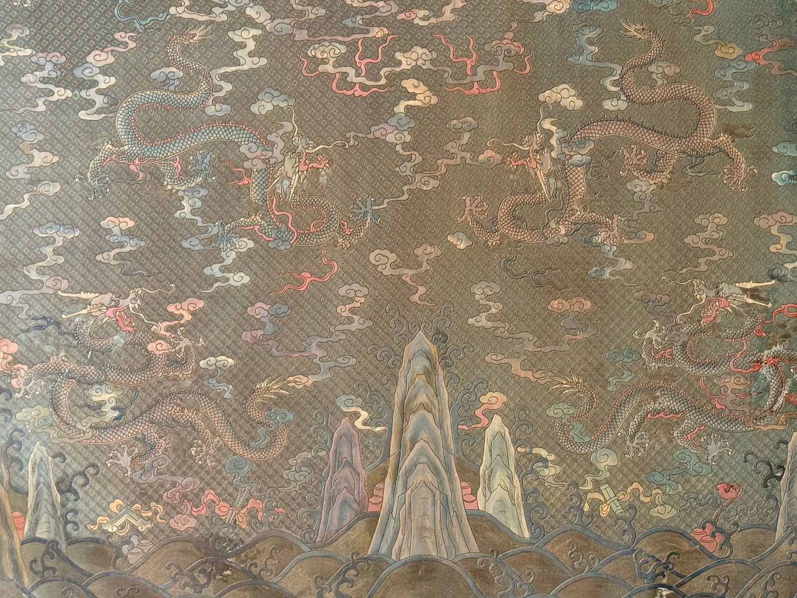Lacquerware Carved Cloud and Dragon Pattern Wall Panel - 7