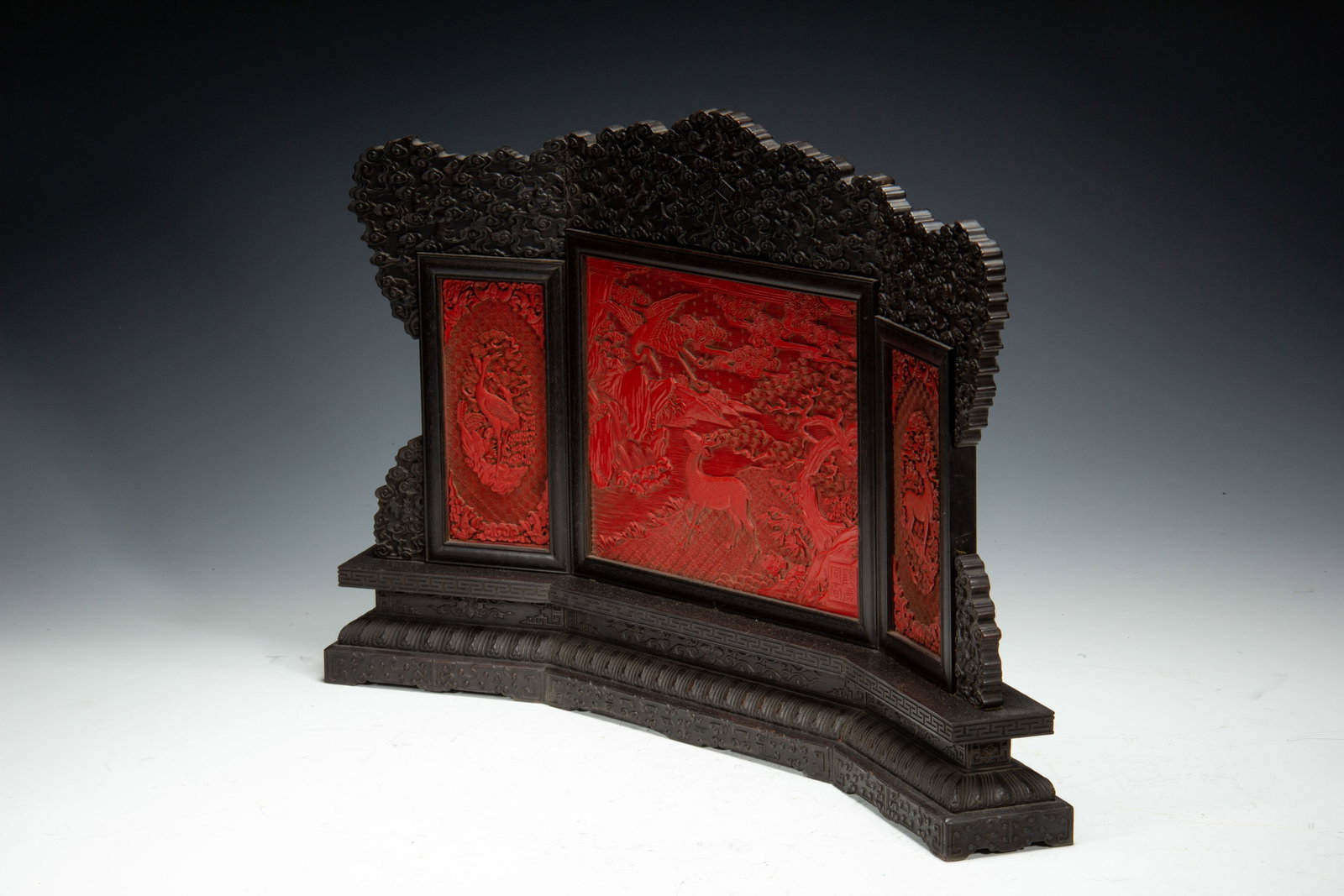 A CHINESE CINNABAR LACQUER THREE-PANEL TABLE SCREEN - 5