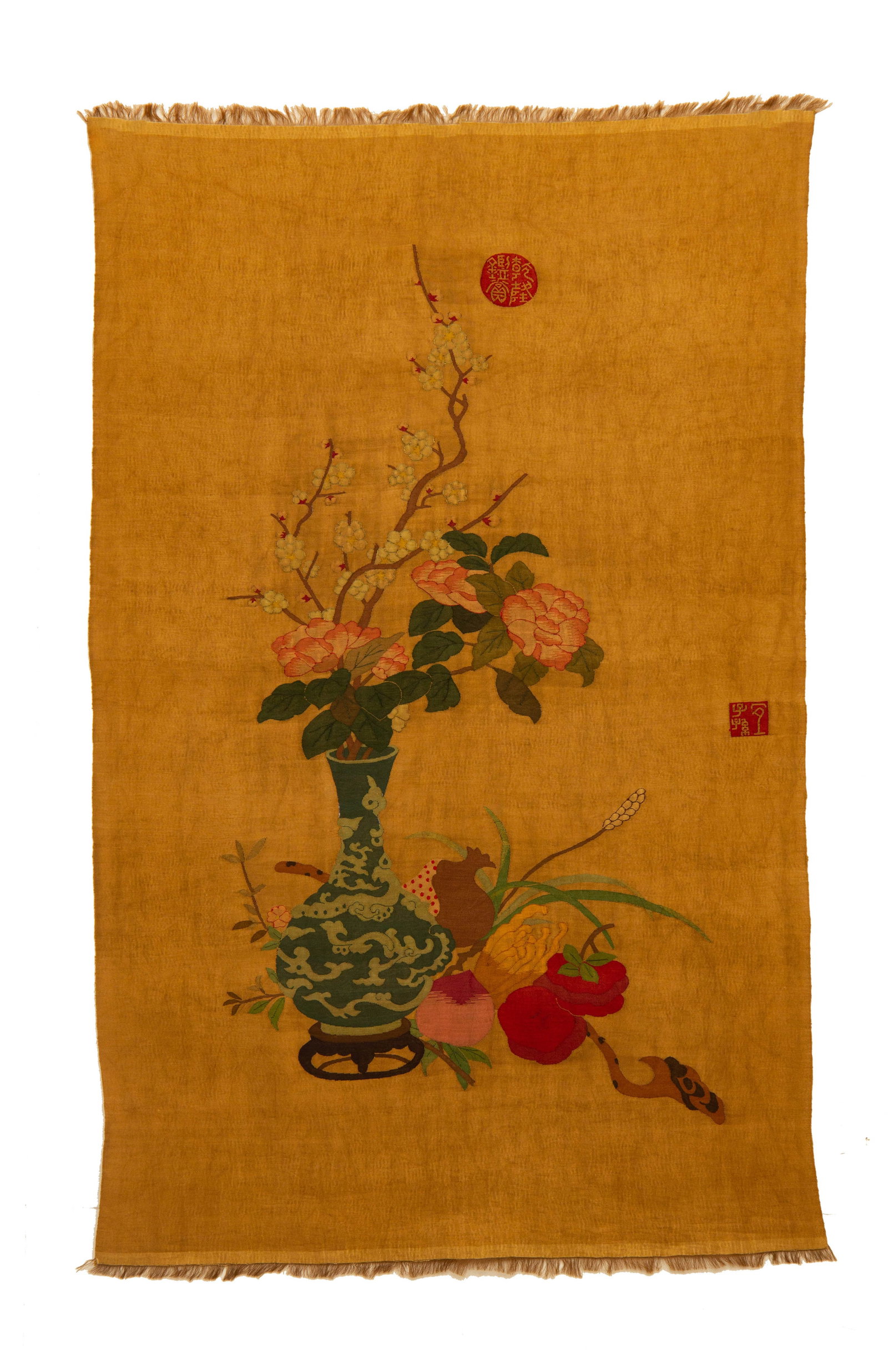 A CHINESE KESI SCHOLAR OFFERING TAPESTRY: A CHINESE KESI SCHOLAR OFFERING TAPESTRY (102 x 64cm)
