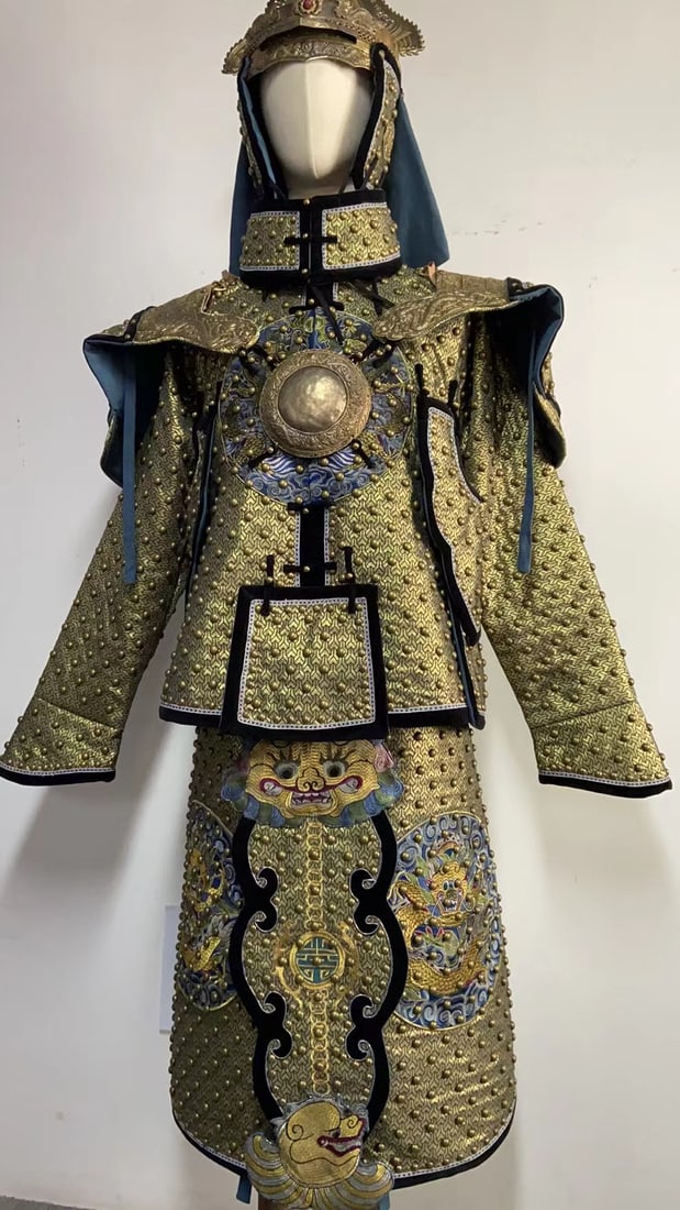 Silk Embroidery Dragon and Cloud Pattern Dragon Robe - 9