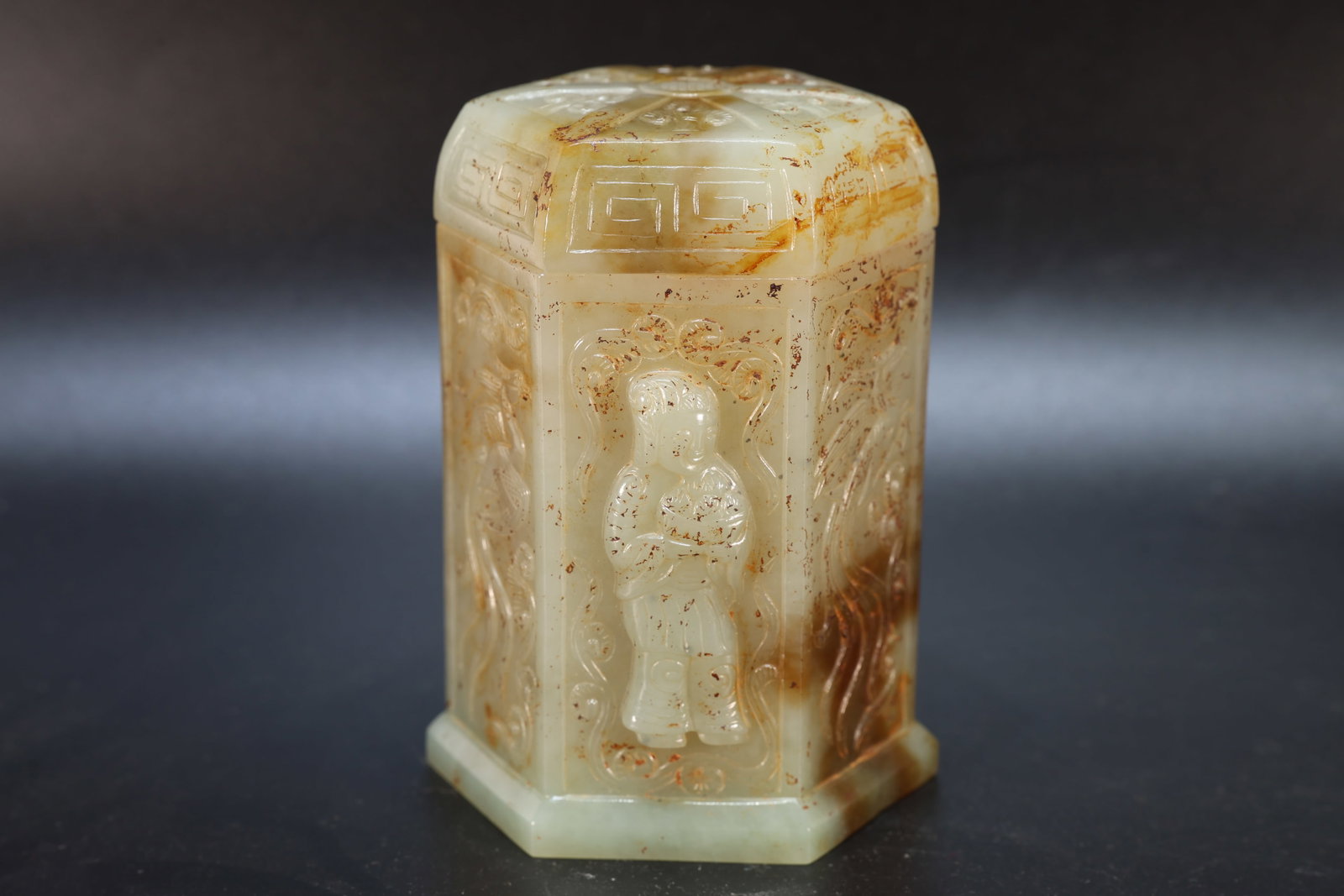 Jade Carved Beauty and Phoenix Pattern Lid Pot: Jade Carved Beauty and Phoenix Pattern Lid Pot (11 x 7.5cm)