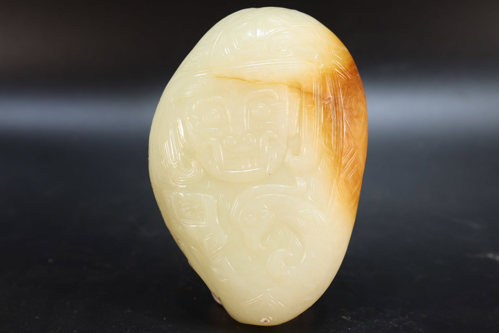 Jade Carved Beast Face Pattern Stone - 4
