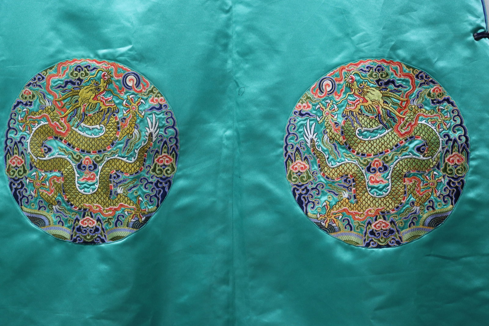 Silk Embroidery Cloud and Dragon Pattern Dragon Robe - 7