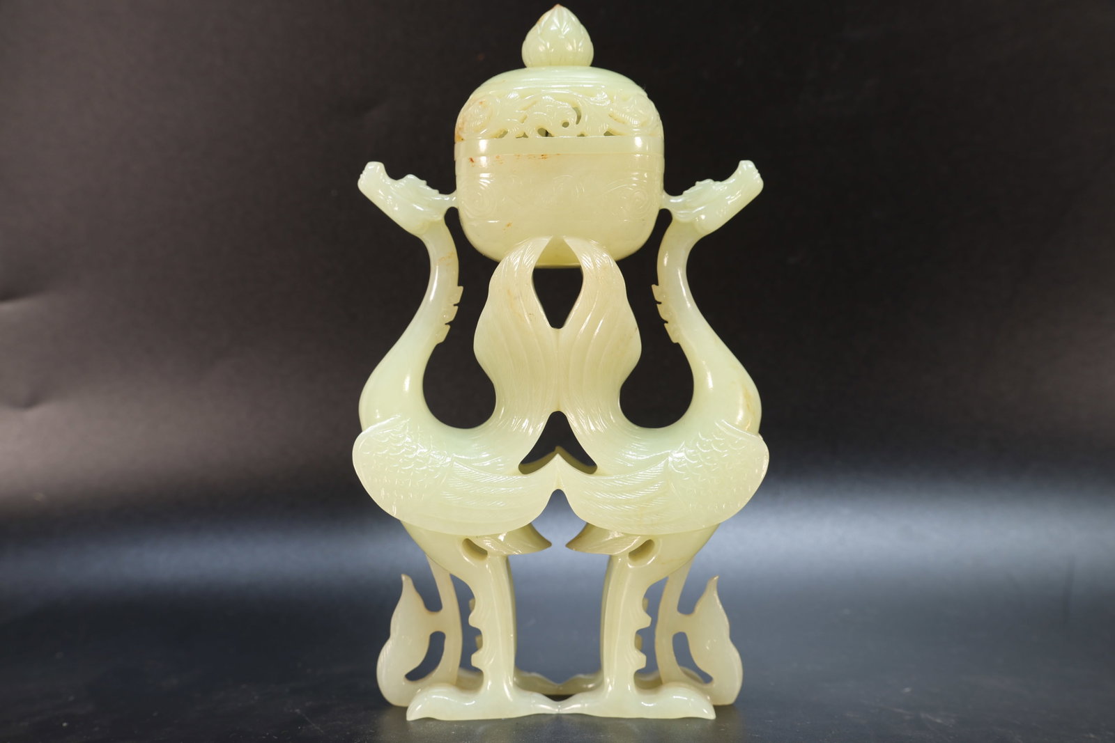 Jade Carved Flower Pattern Phoenix Shape Incense Burner: Jade Carved Flower Pattern Phoenix Shape Incense Burner (18 x 10.5 x 4cm)