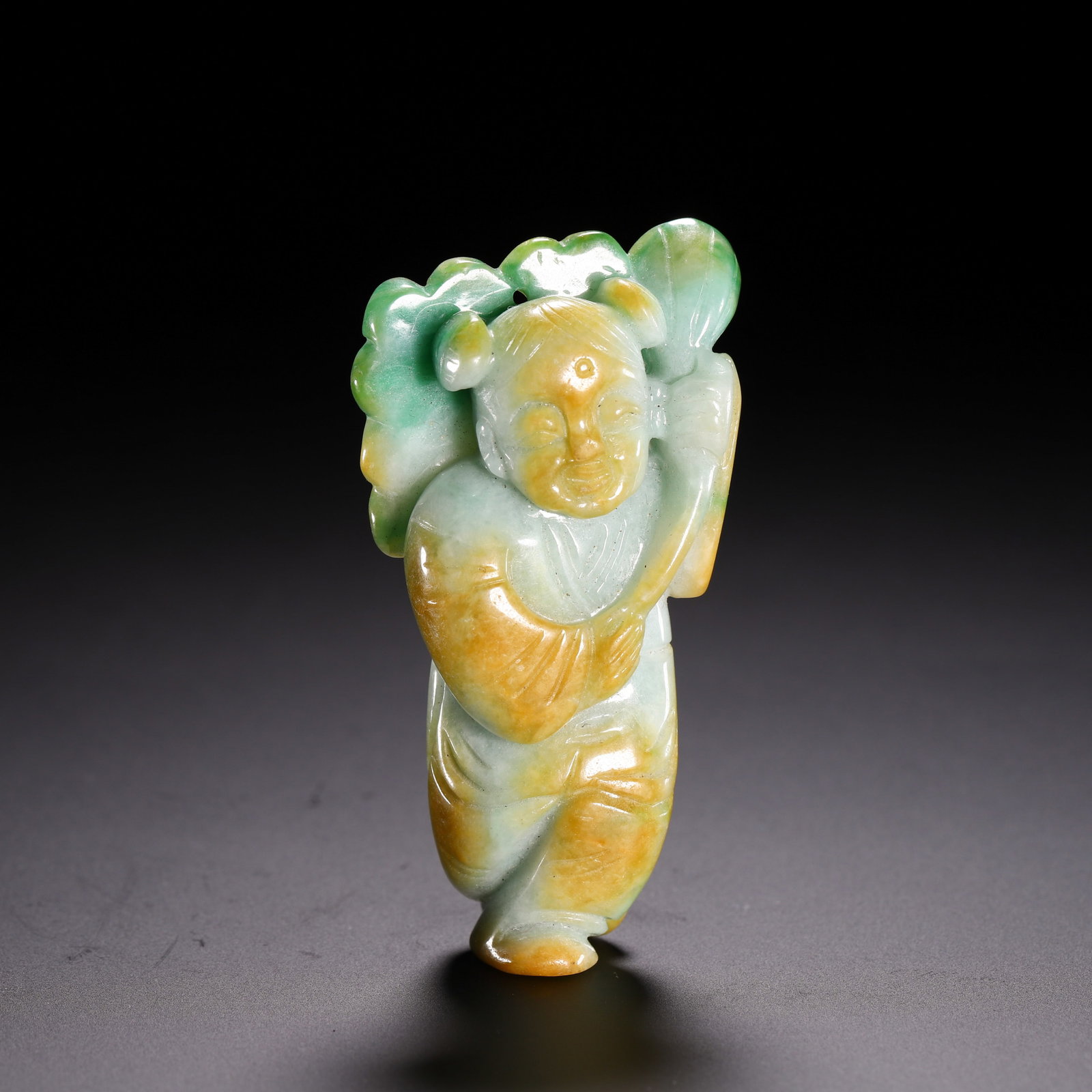 A CHINESE TRI-COLOUR JADEITE BOY PENDANT (1 of 9)