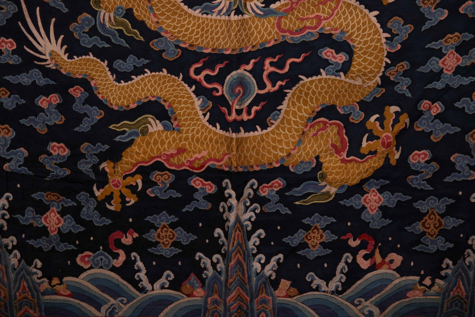 A CHINESE KESI DRAGON TEXTILE - 5