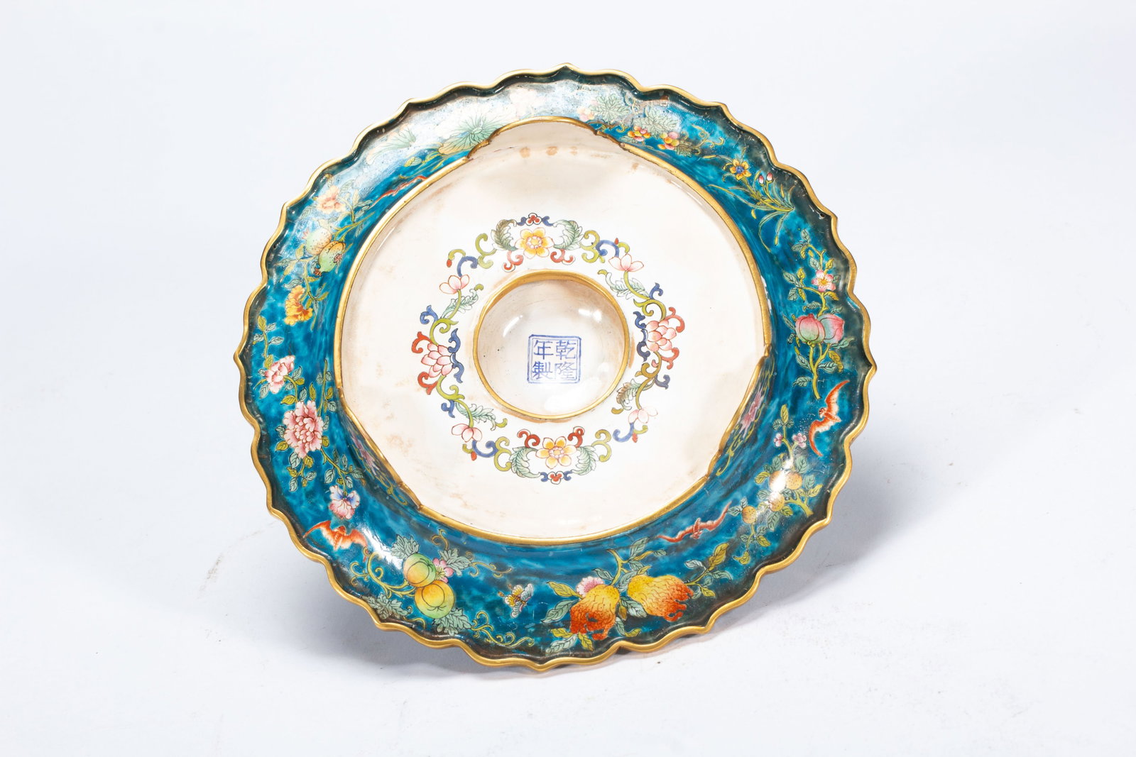 A CHINESE PAINTED ENAMEL CANDLESTICK - 7