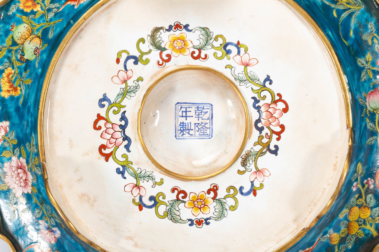 A CHINESE PAINTED ENAMEL CANDLESTICK - 8