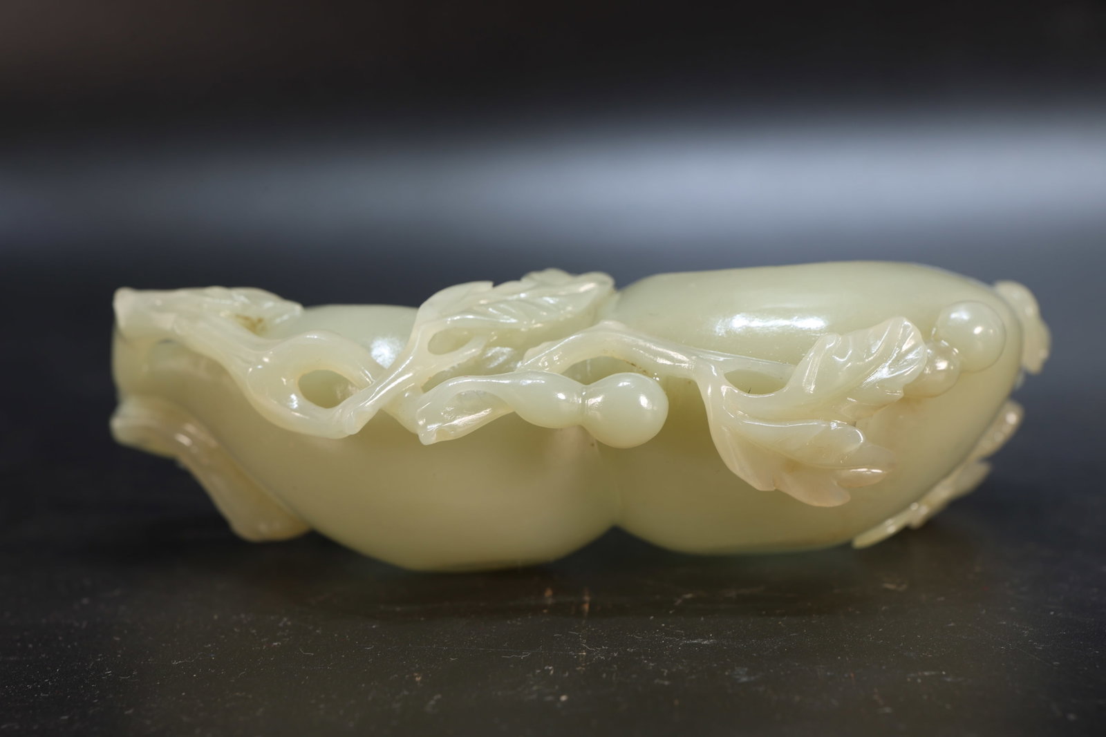 Jade Carved Gourd Shape Washer - 4