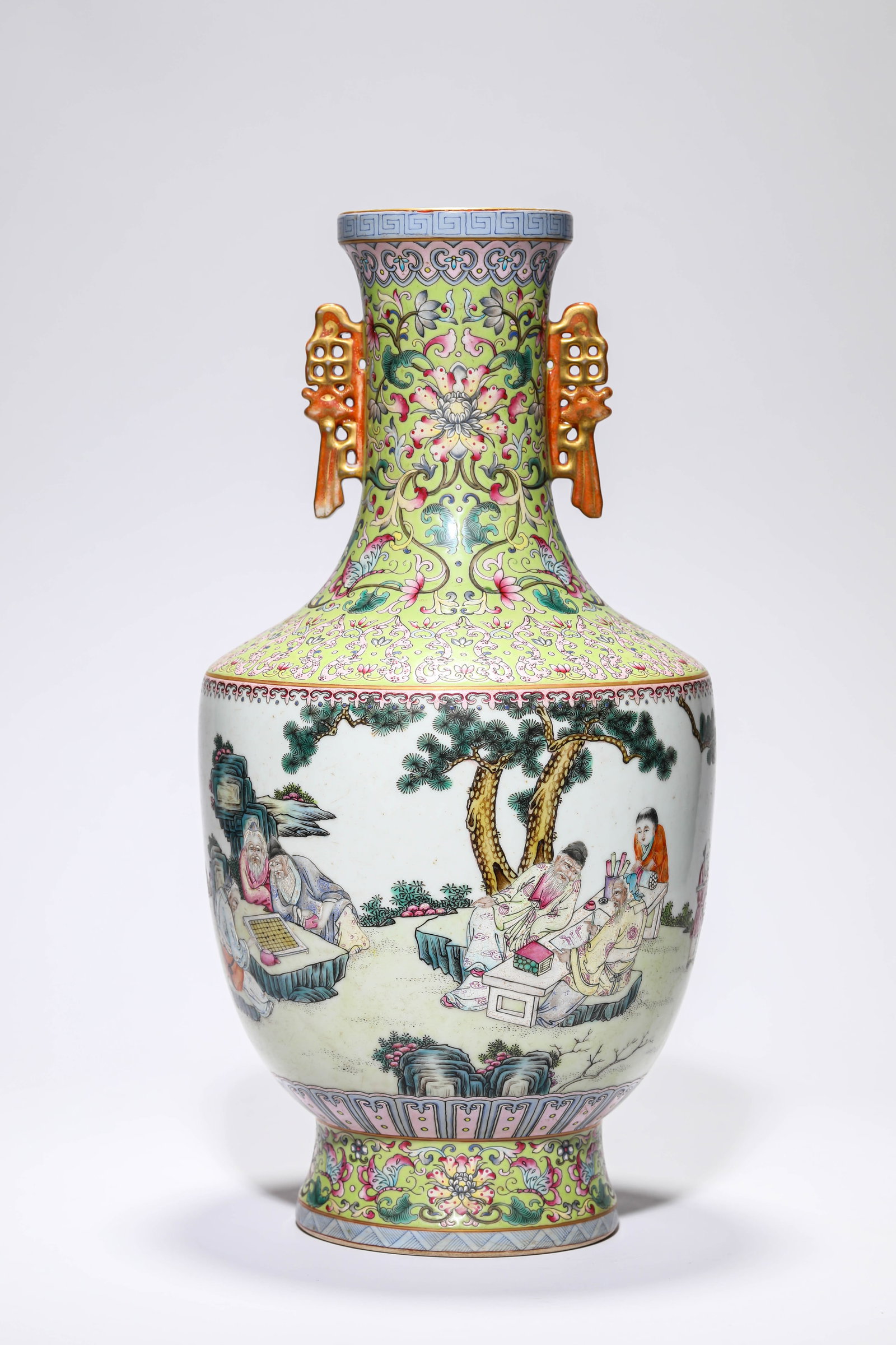 A FAMILLE-ROSE 'BAT, SHOU AND FIGURES' VASE: A FAMILLE-ROSE 'BAT, SHOU AND FIGURES' VASE Description: Dimensions: Width: 19.9 cm x Height: 39.6 cm. All measurements are approximate.
