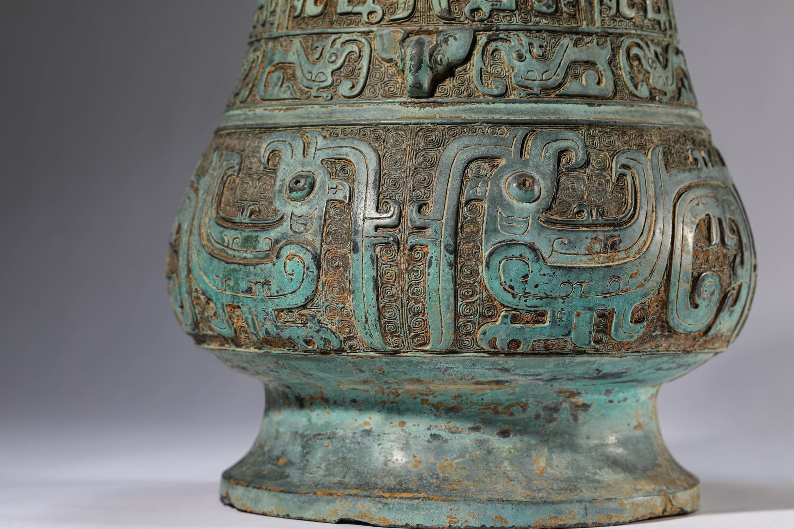 A BRONZE 'PHOENIX' ZUN - 2