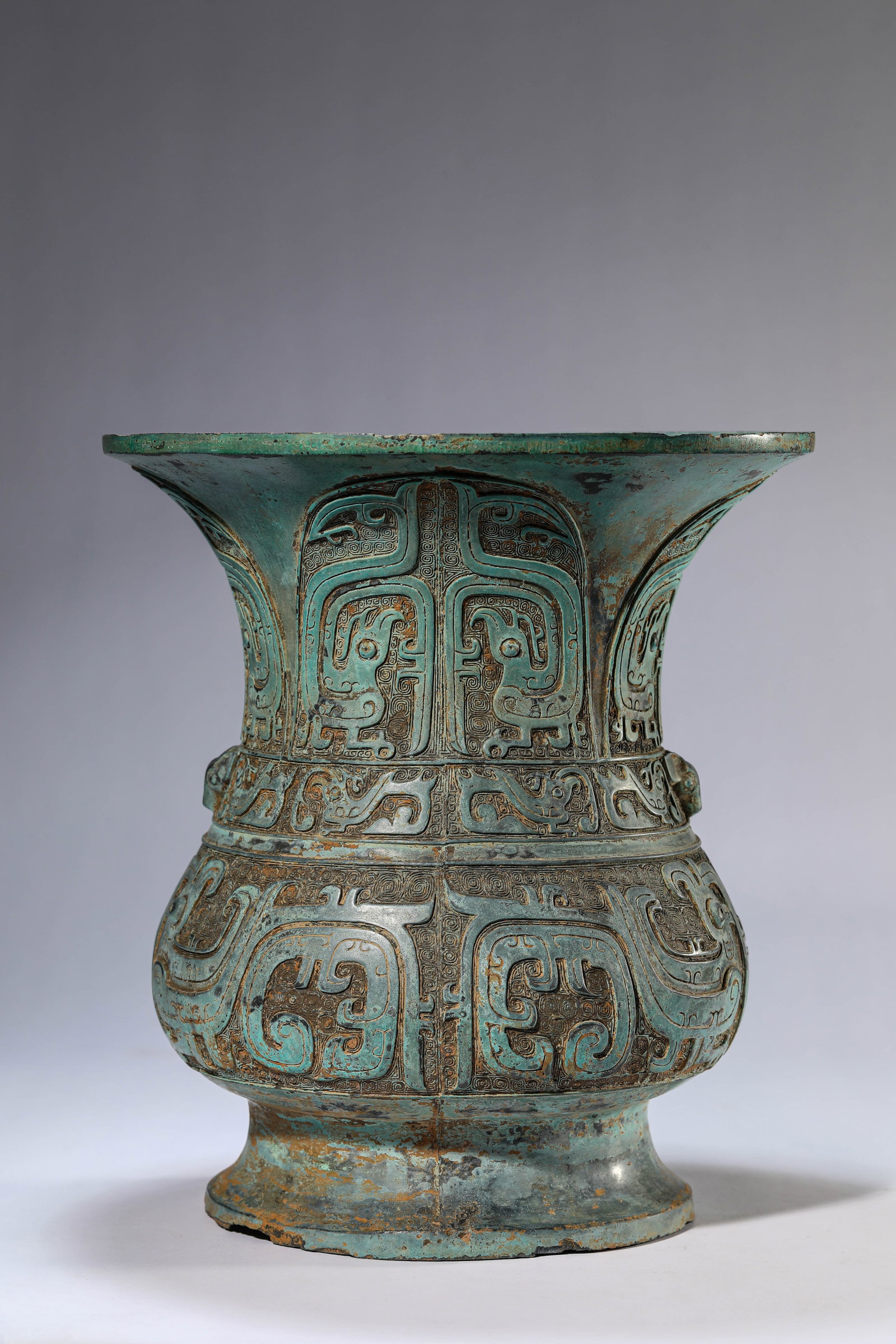A BRONZE 'PHOENIX' ZUN - 3