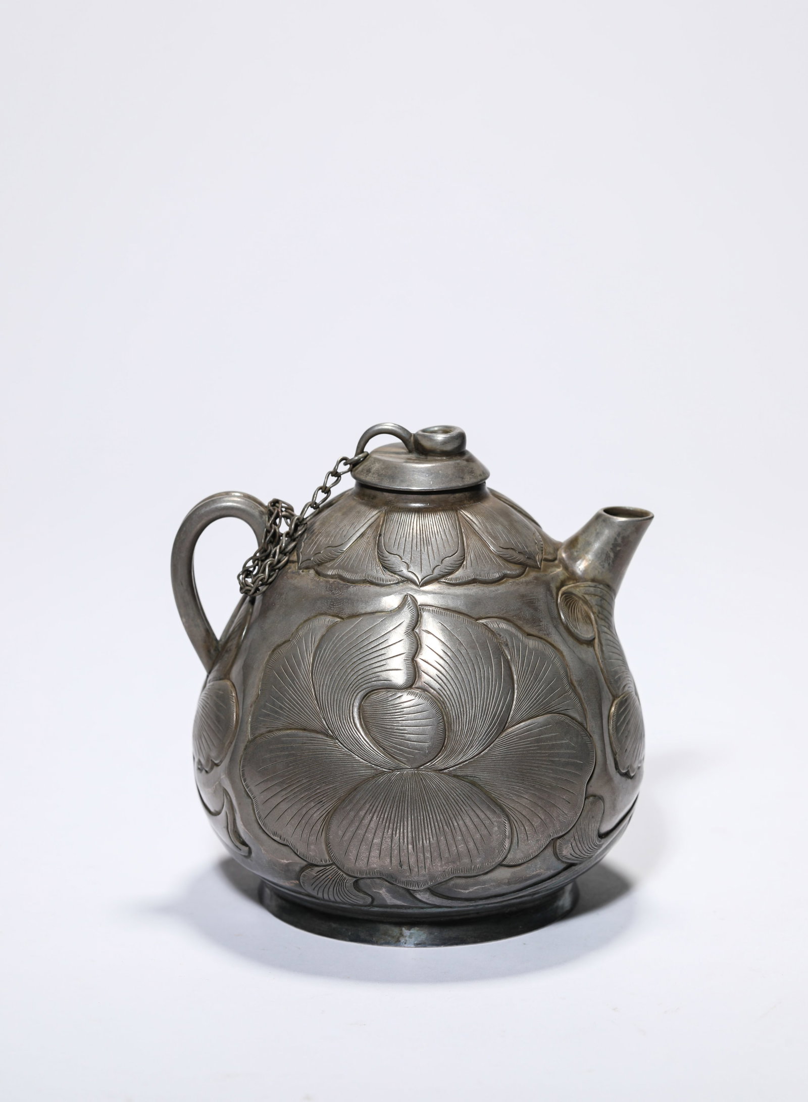 A SILVER POT - 3