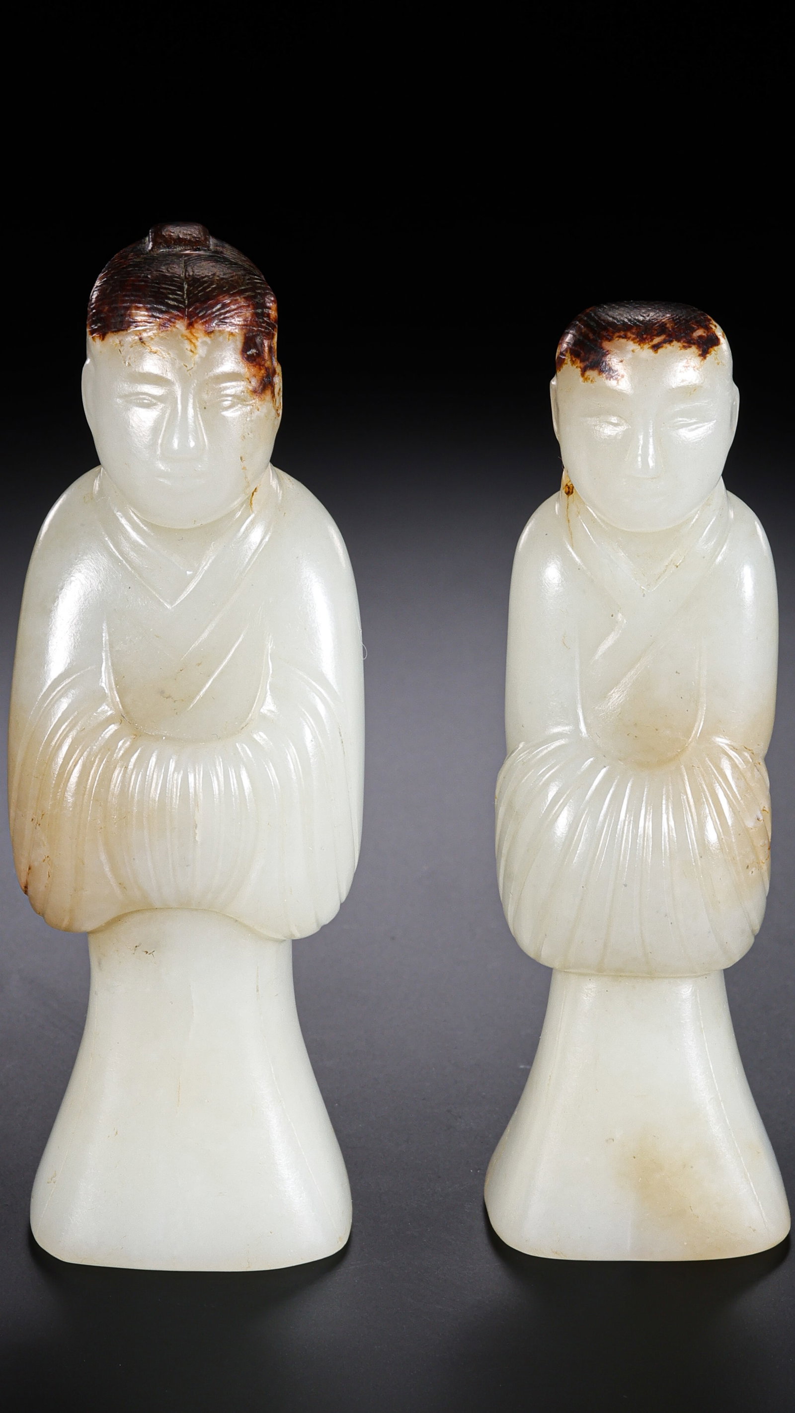 A GROUP OF JADE FIGURES: A GROUP OF JADE FIGURES Description: Dimensions: Width: 3.3 cm x Height: 9.4 cm. All measurements are approximate.