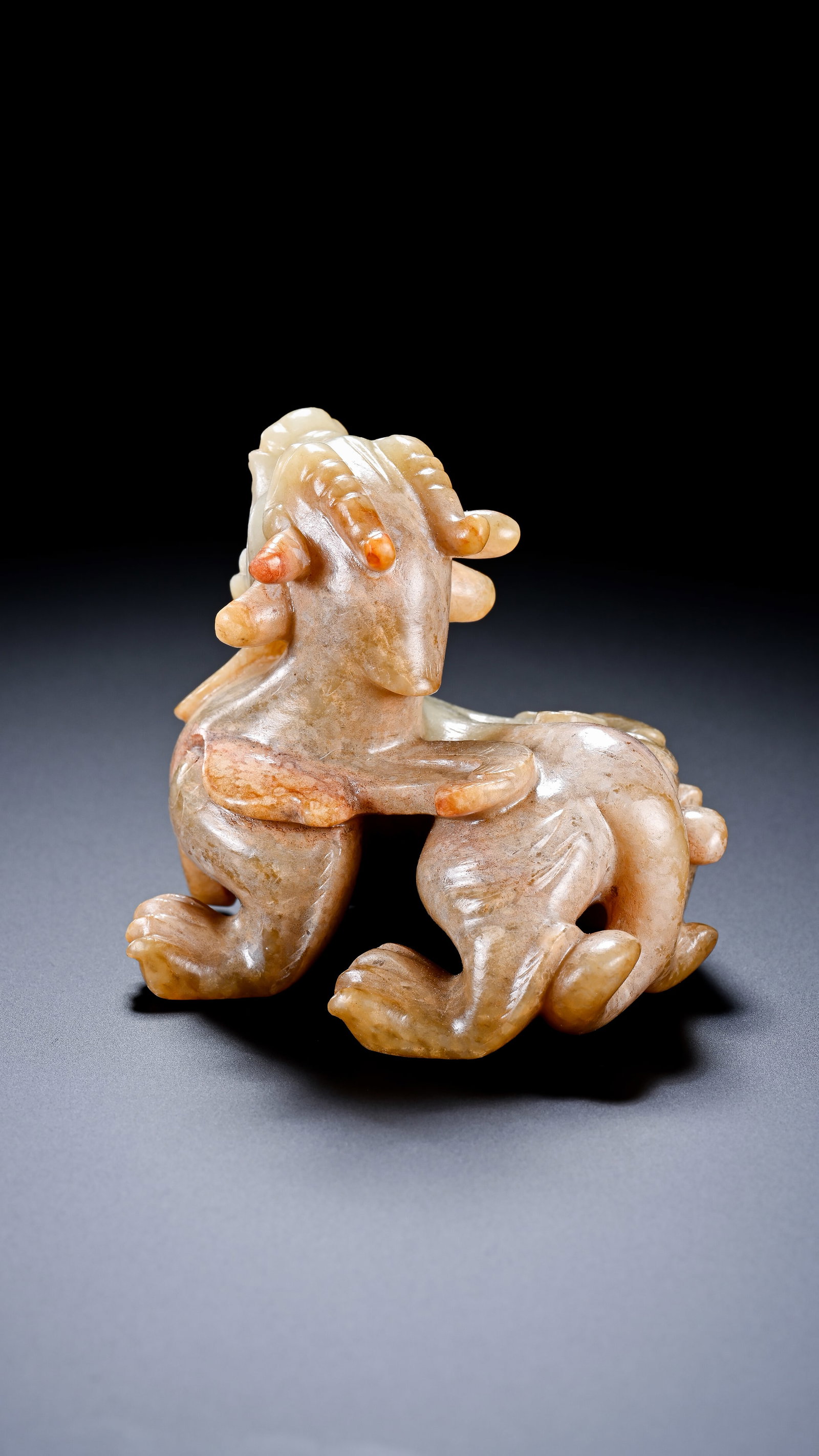 A JADE 'AUSPICIOUS BEAST' - 7