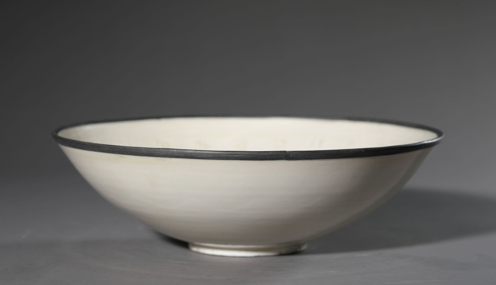 A DING-TYPE DISH - 4