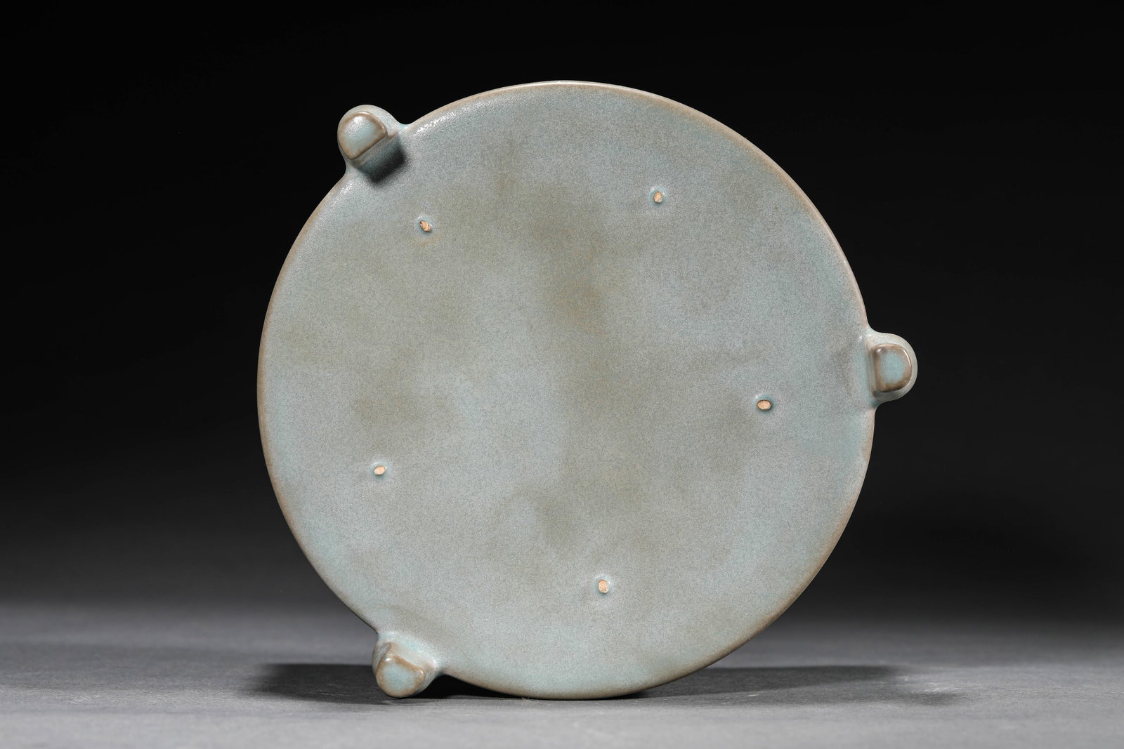 A RU WARE THREE-LEGGED INCENSE BURNER - 7