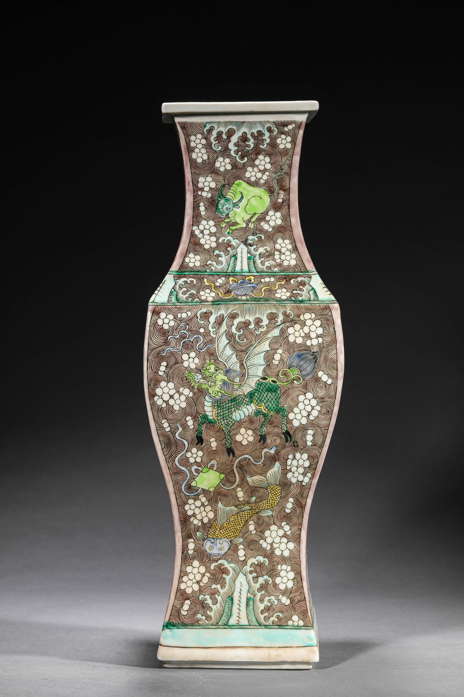 A WUCAI SQUARE VASE - 2
