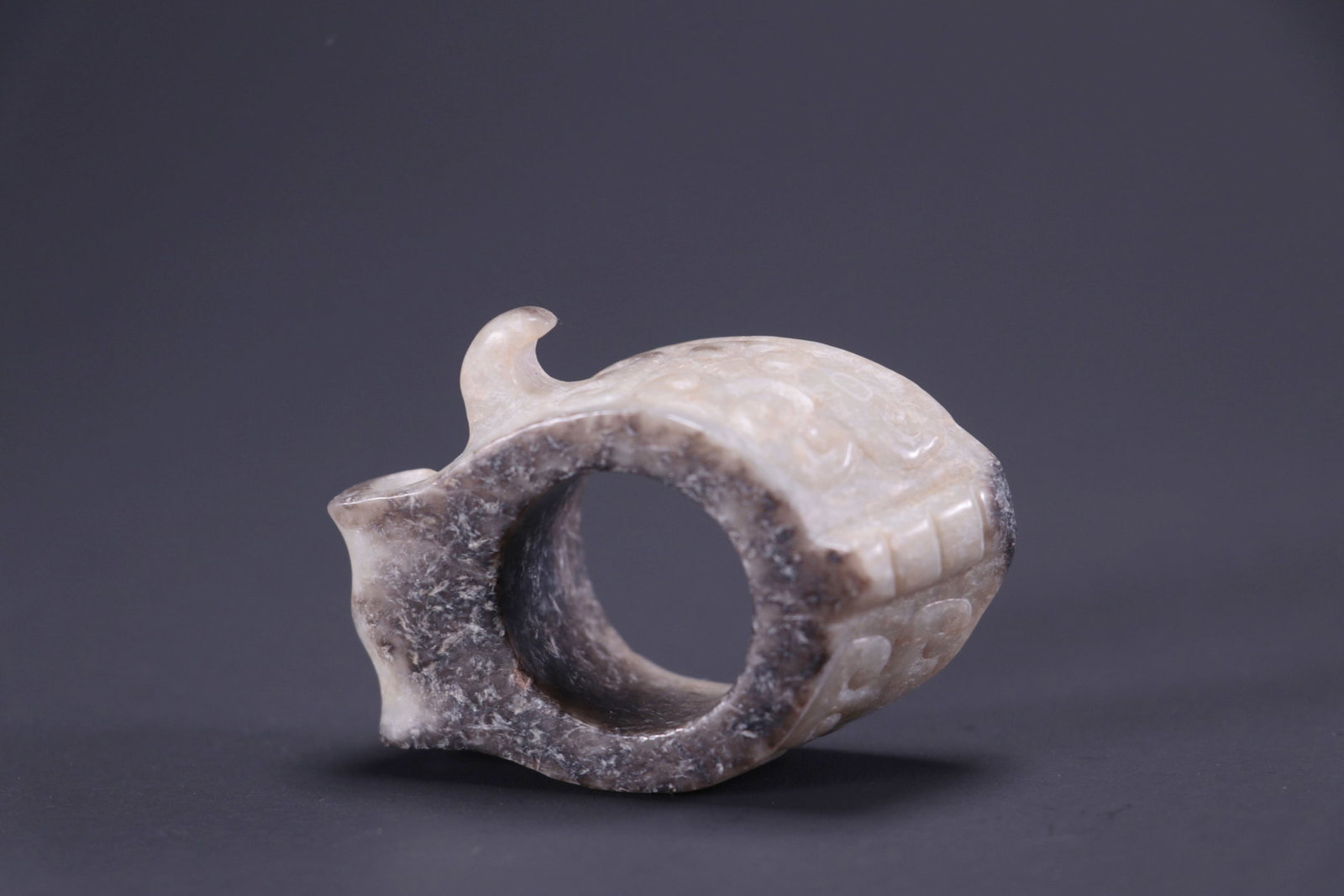 A PALE CELADON JADE CONG-FORM TUBE WITH INTERLOCKING PATTERN - 7
