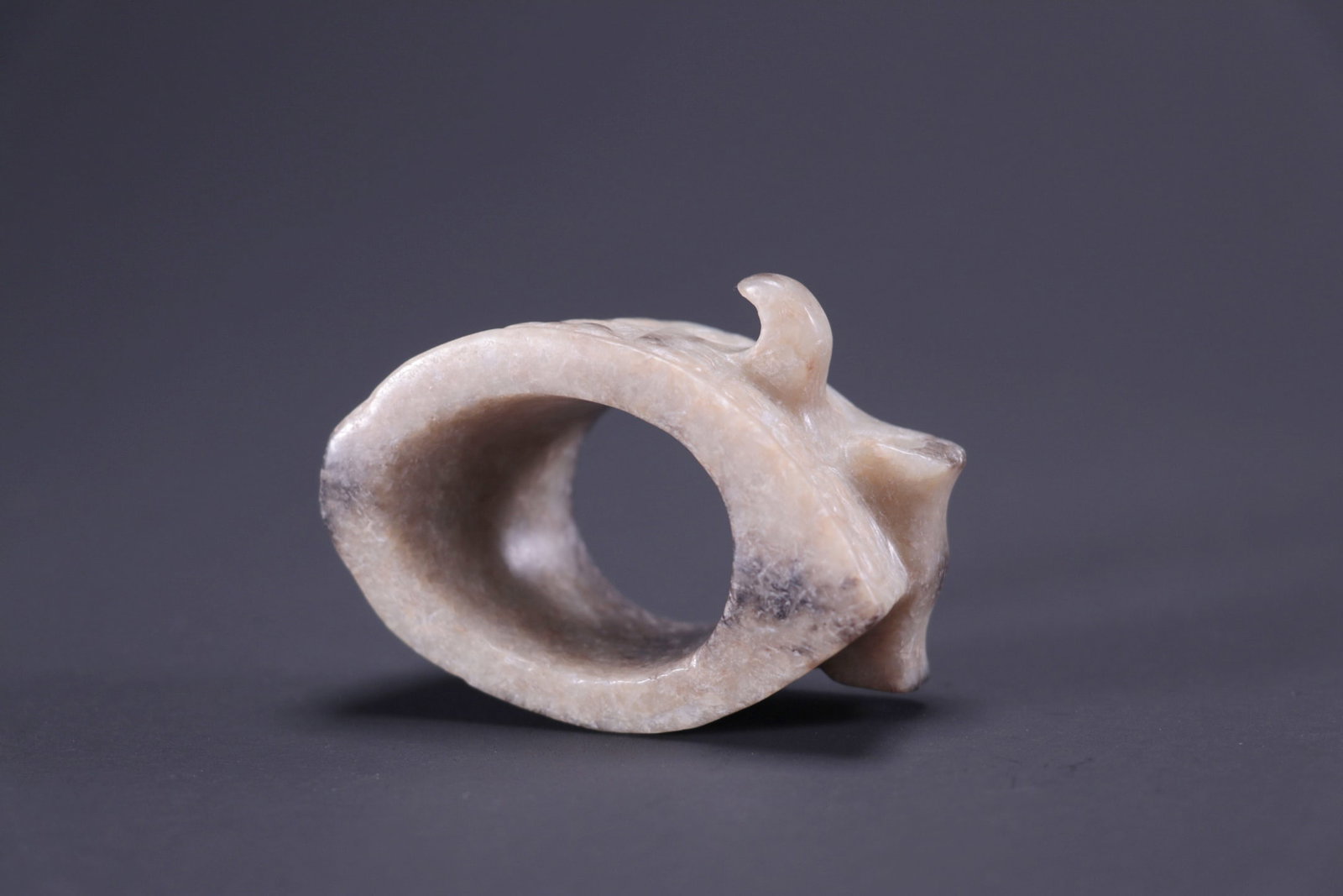 A PALE CELADON JADE CONG-FORM TUBE WITH INTERLOCKING PATTERN - 9