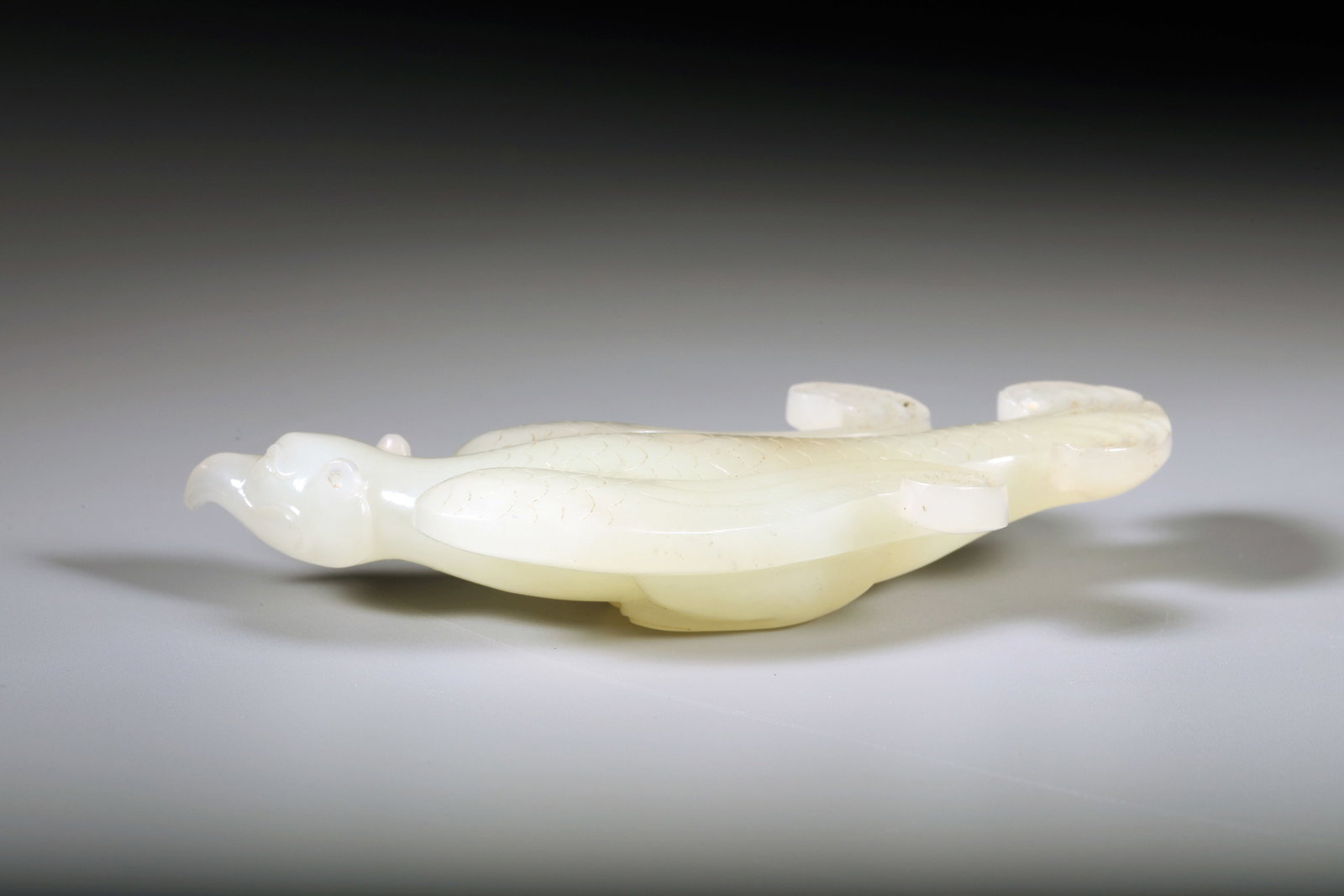 A WHITE JADE 'PHOENIX' PENDANT - 3