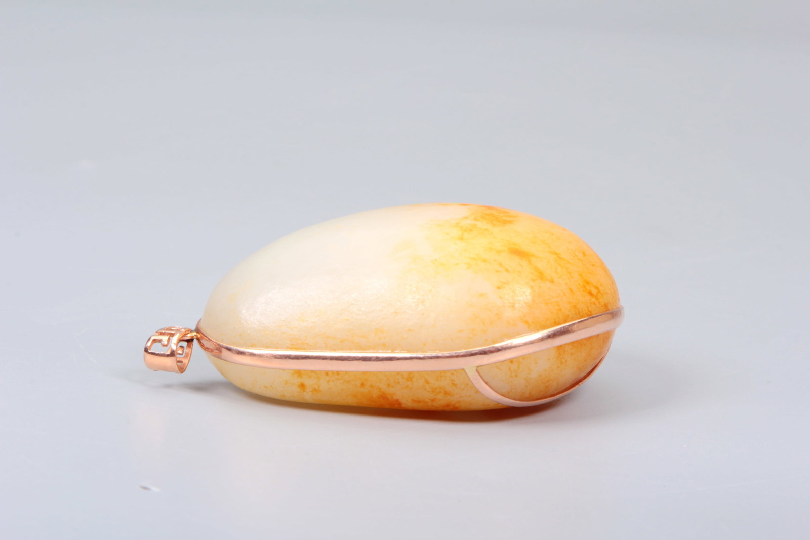 A HETIAN JADE PENDANT - 7