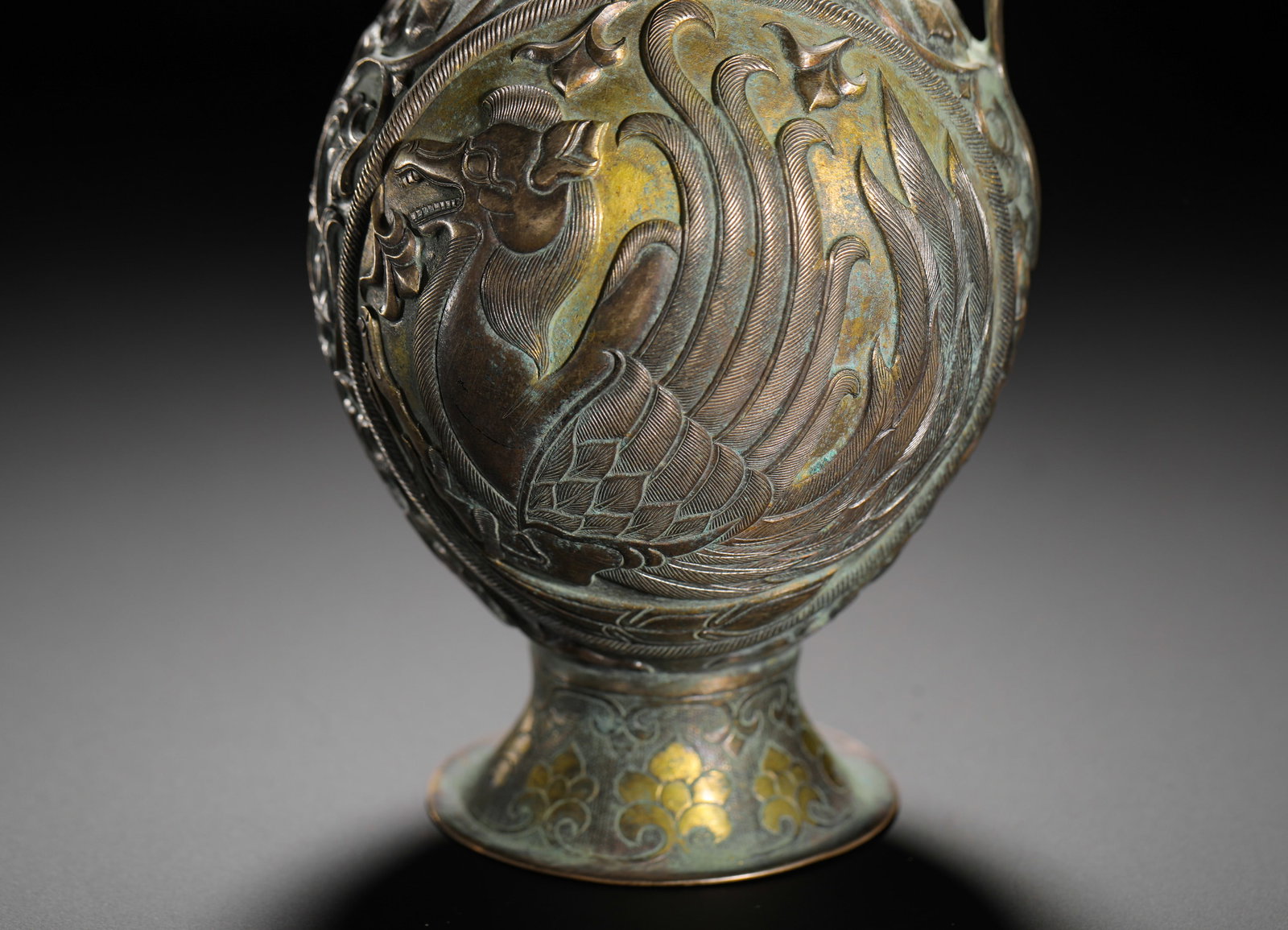 A GILDED SILVER TEAPOT - 3