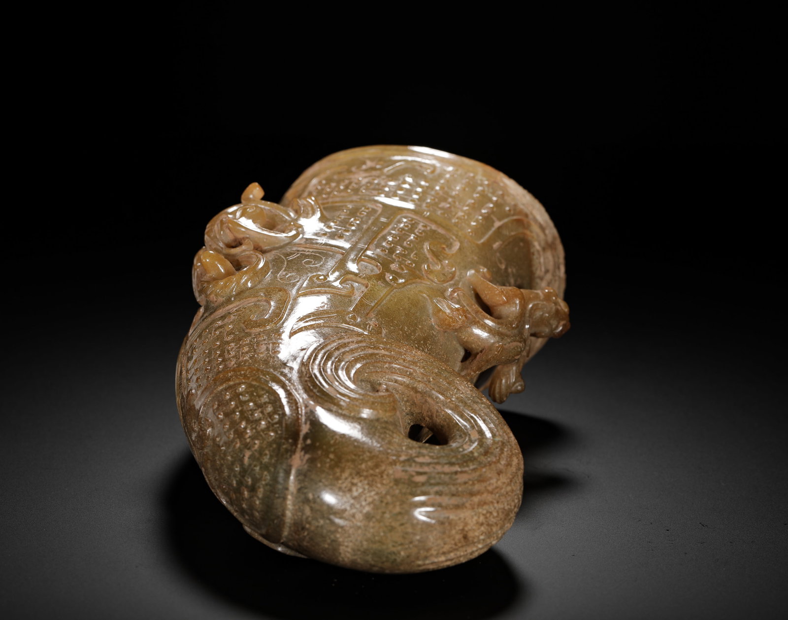 HORN-SHAPED CUP WITH JADE PHOENIX PATTERN - 6