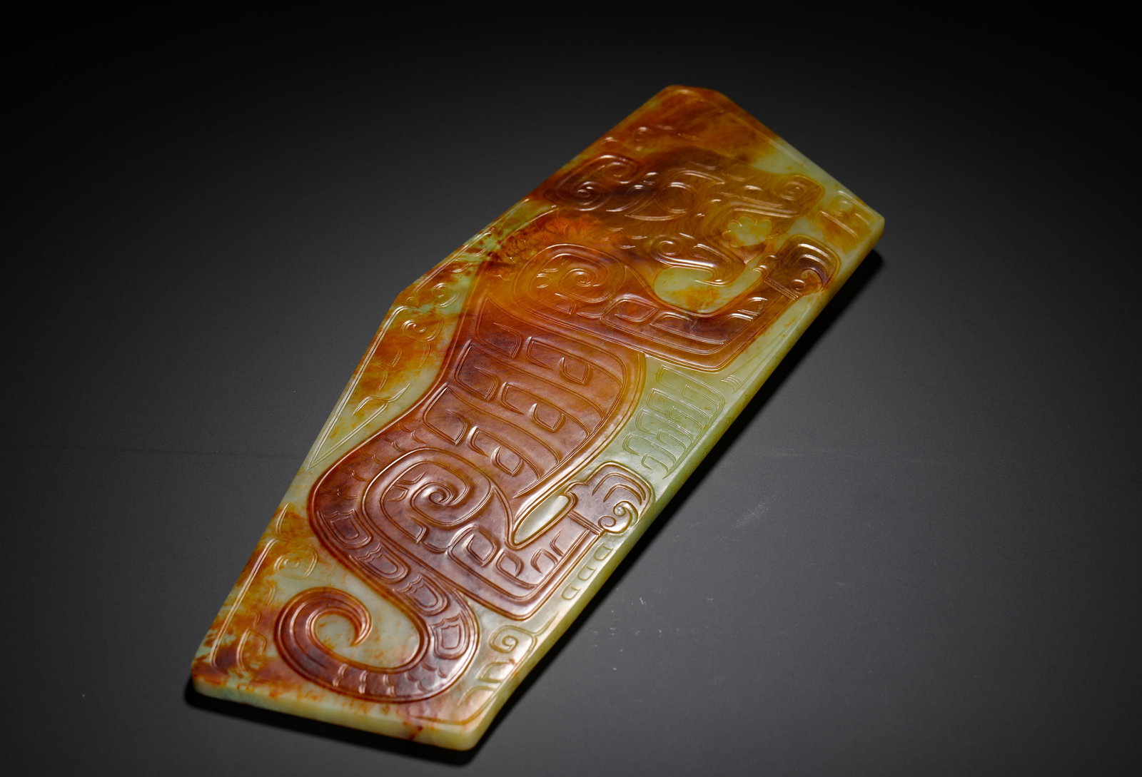 HETIAN JADE TIGER-PATTERNED PENDANT - 6