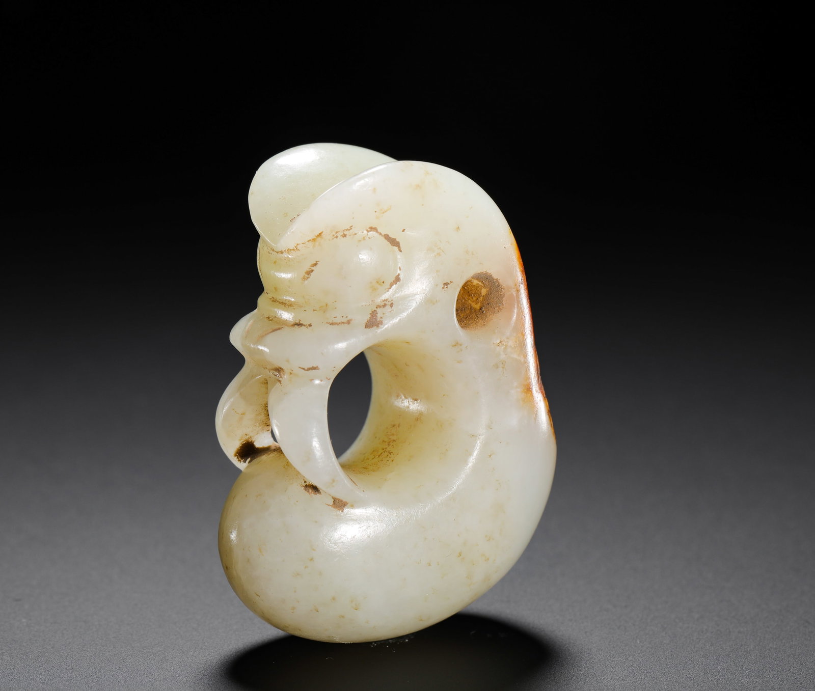 JADE PIG DRAGON: JADE PIG DRAGON (5.8 x 4.3cm,Weight:90g)