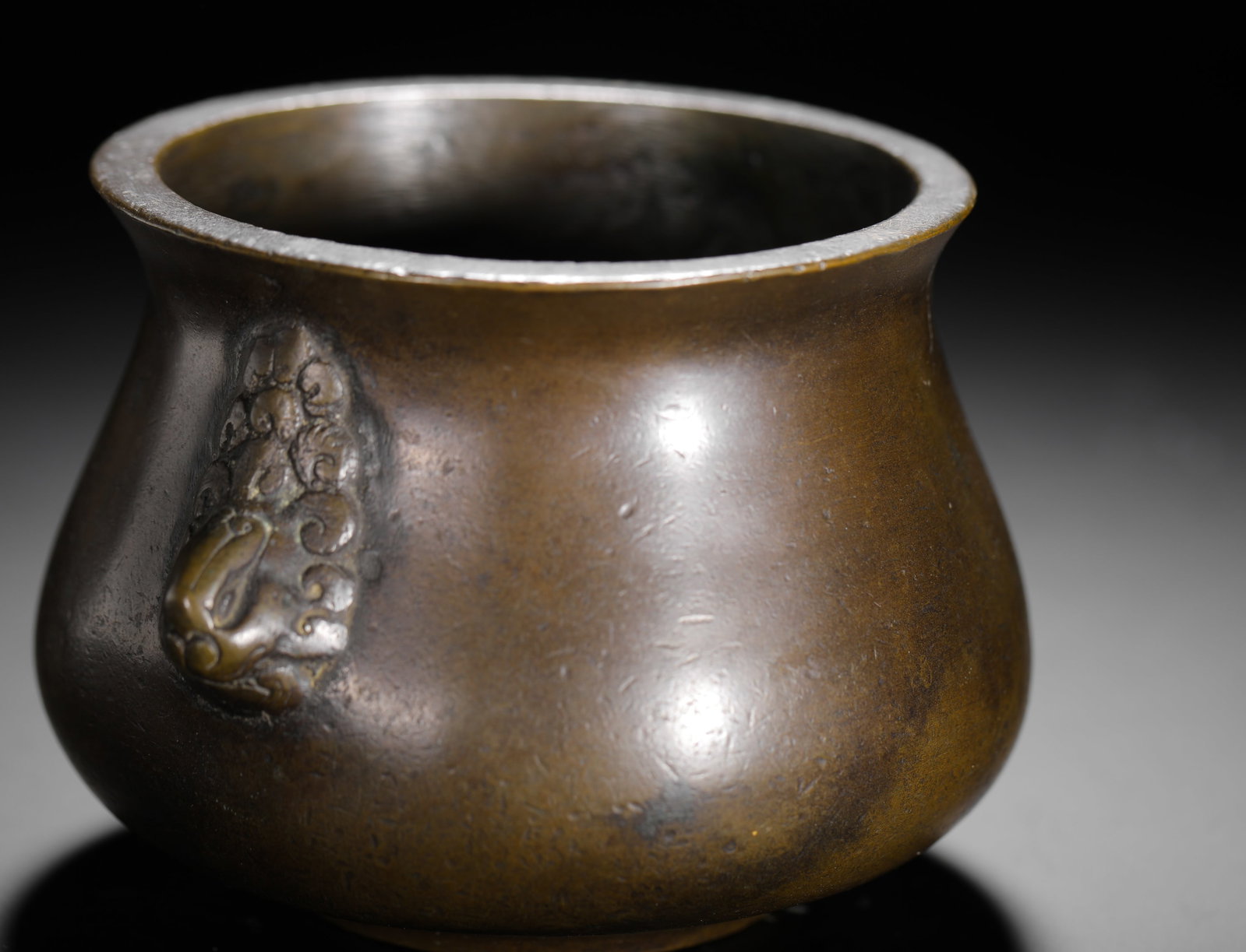 BRONZE BEAST EAR STOVE - 6