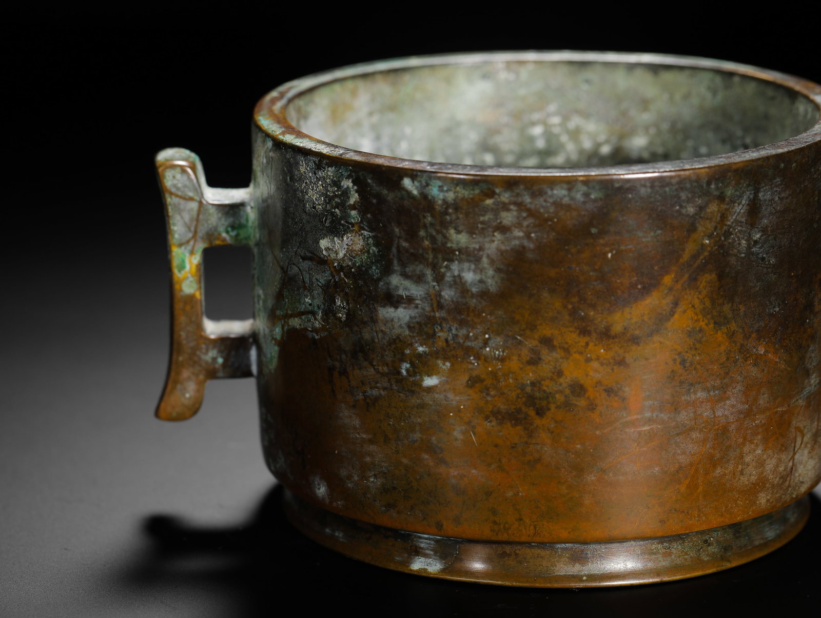 BRONZE HALBERD-EAR FURNACE - 2