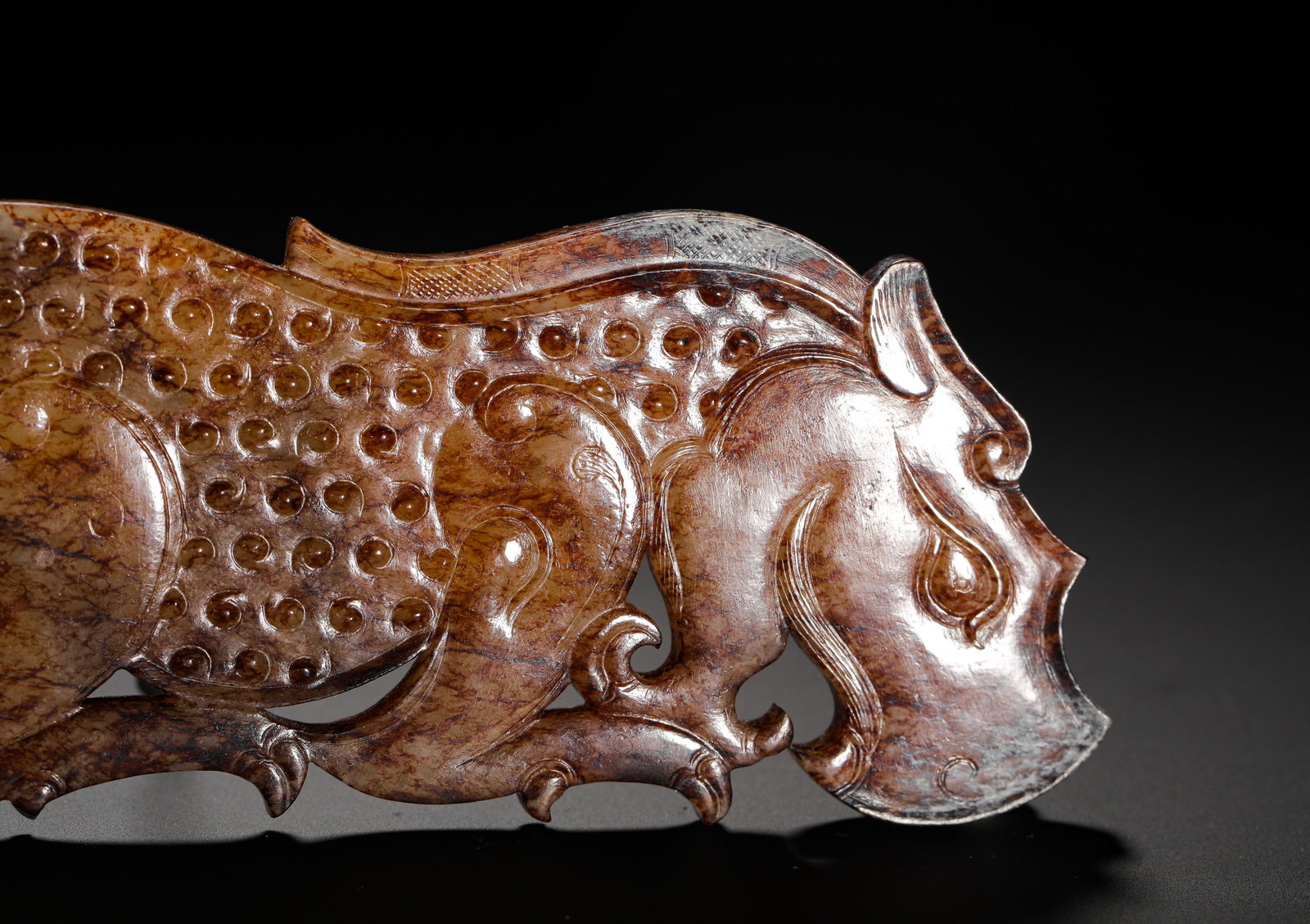 HETIAN JADE AUSPICIOUS BEAST PENDANT - 3
