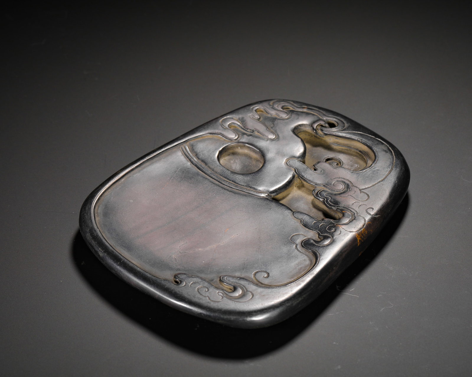 CLOUD-PATTERNED DUAN INKSTONE: CLOUD-PATTERNED DUAN INKSTONE (20.5 x 16.5cm,Weight:1220g)