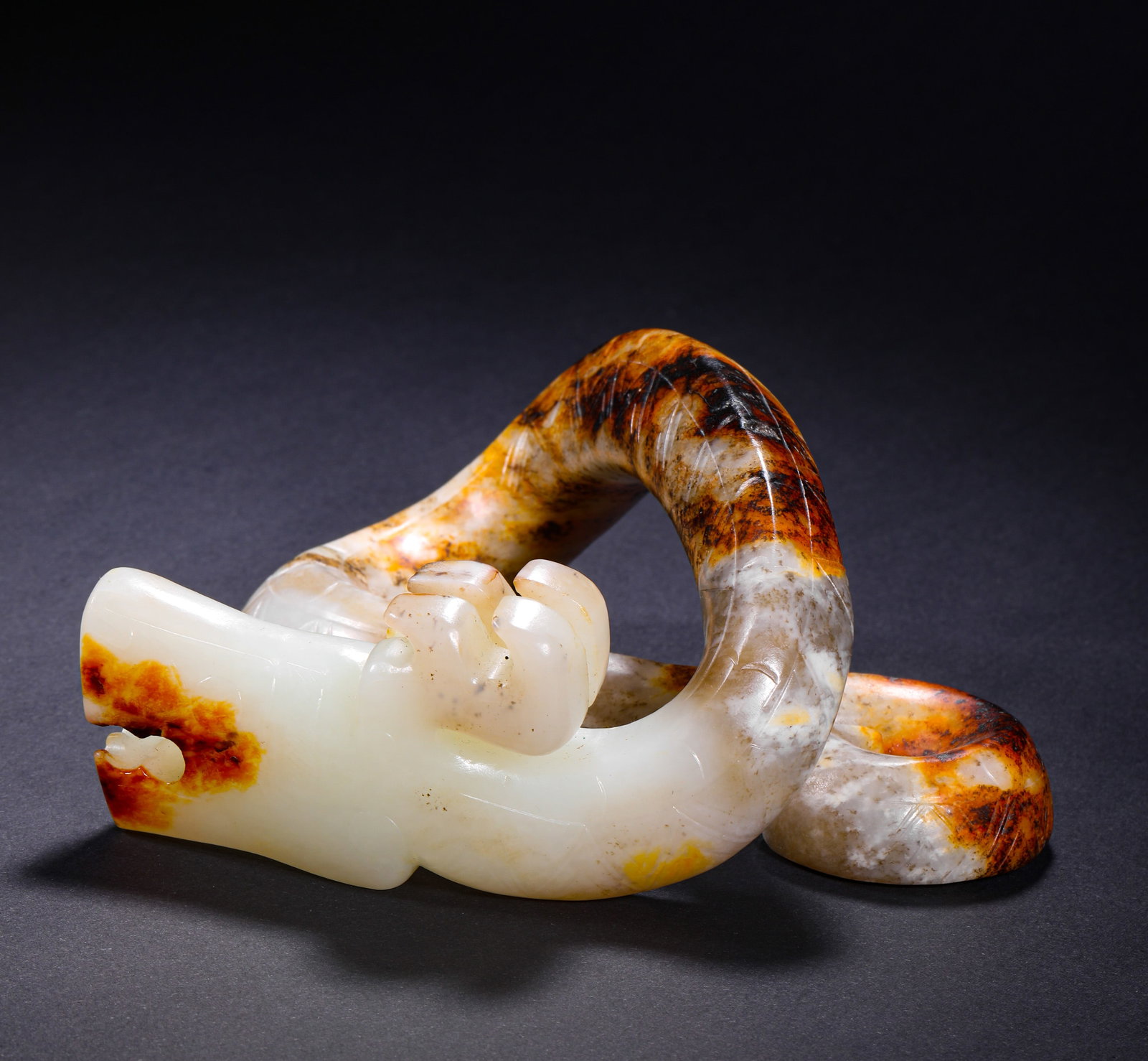 HETIAN WHITE JADE AUSPICIOUS BEAST - 3
