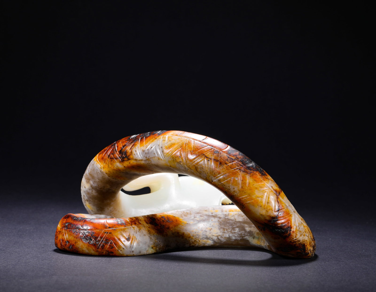 HETIAN WHITE JADE AUSPICIOUS BEAST - 8