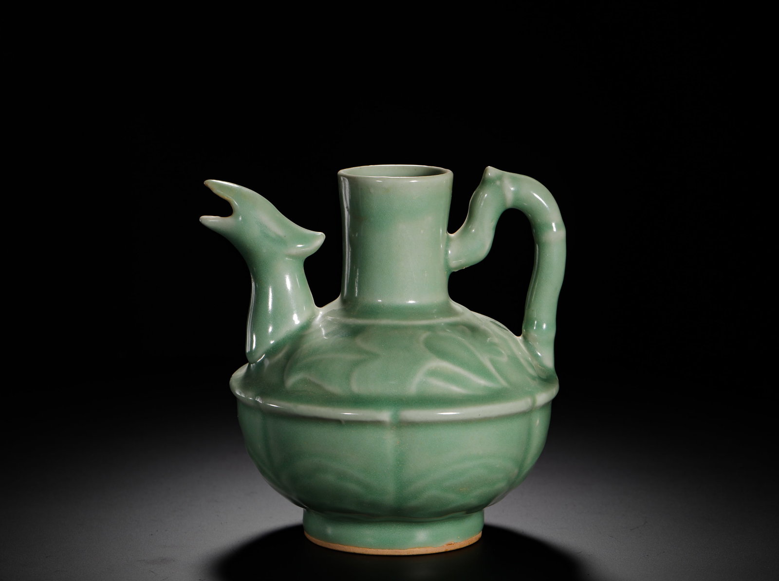 LONGQUAN KILN CELADON PHOENIX HEAD EWER - 11