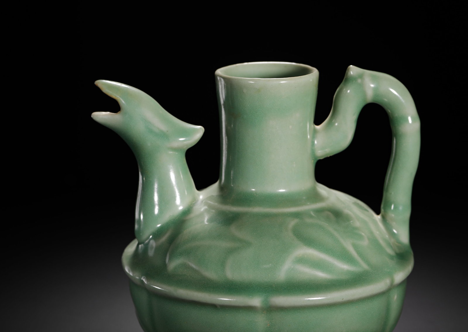 LONGQUAN KILN CELADON PHOENIX HEAD EWER - 2