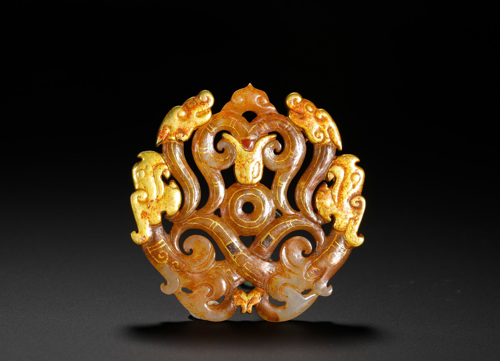 WHITE JADE PENDANT WITH GOLD INLAID WITH TWO CHILONG DRAGONS: WHITE JADE PENDANT WITH GOLD INLAID WITH TWO CHILONG DRAGONS (6cm,Weight:30g)