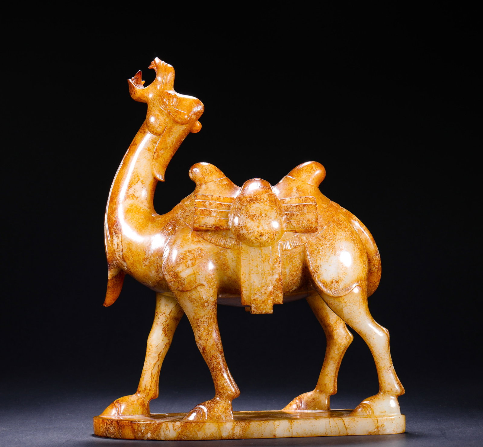 HETIAN JADE CAMEL: HETIAN JADE CAMEL (25 x 18cm,Weight:2480g)