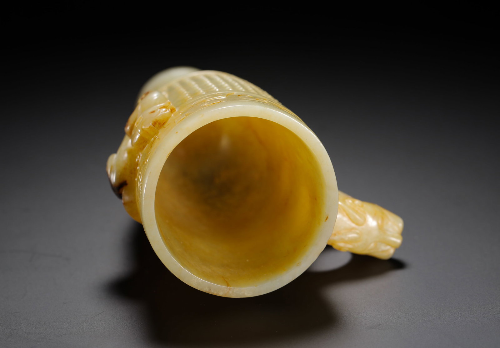 YELLOW JADE GUL-PATTERNED DRAGON EAR CUP - 11