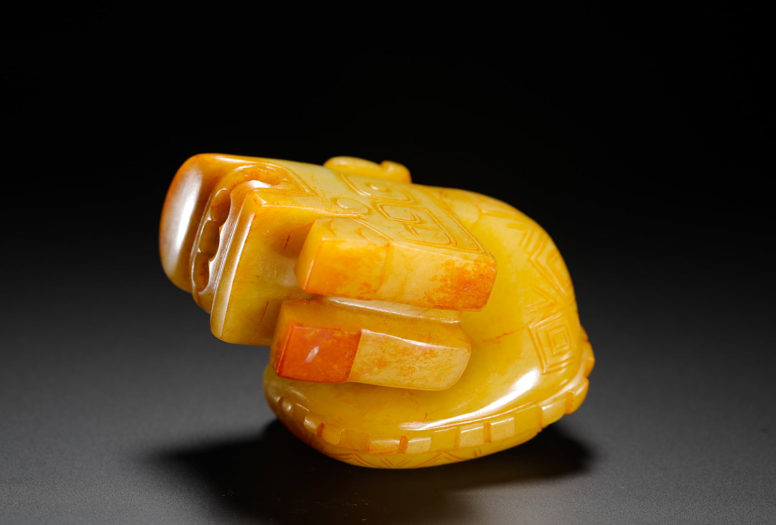 YELLOW JADE COILED DRAGON PENDANT - 9