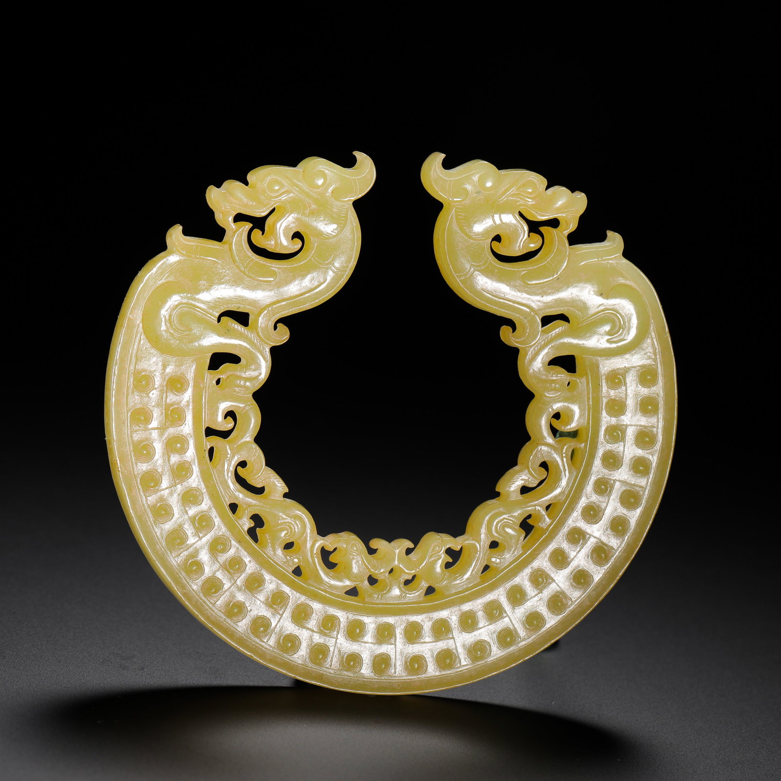 HETIAN JADE DOUBLE DRAGON PATTERN JADE PENDANT (1 of 9)