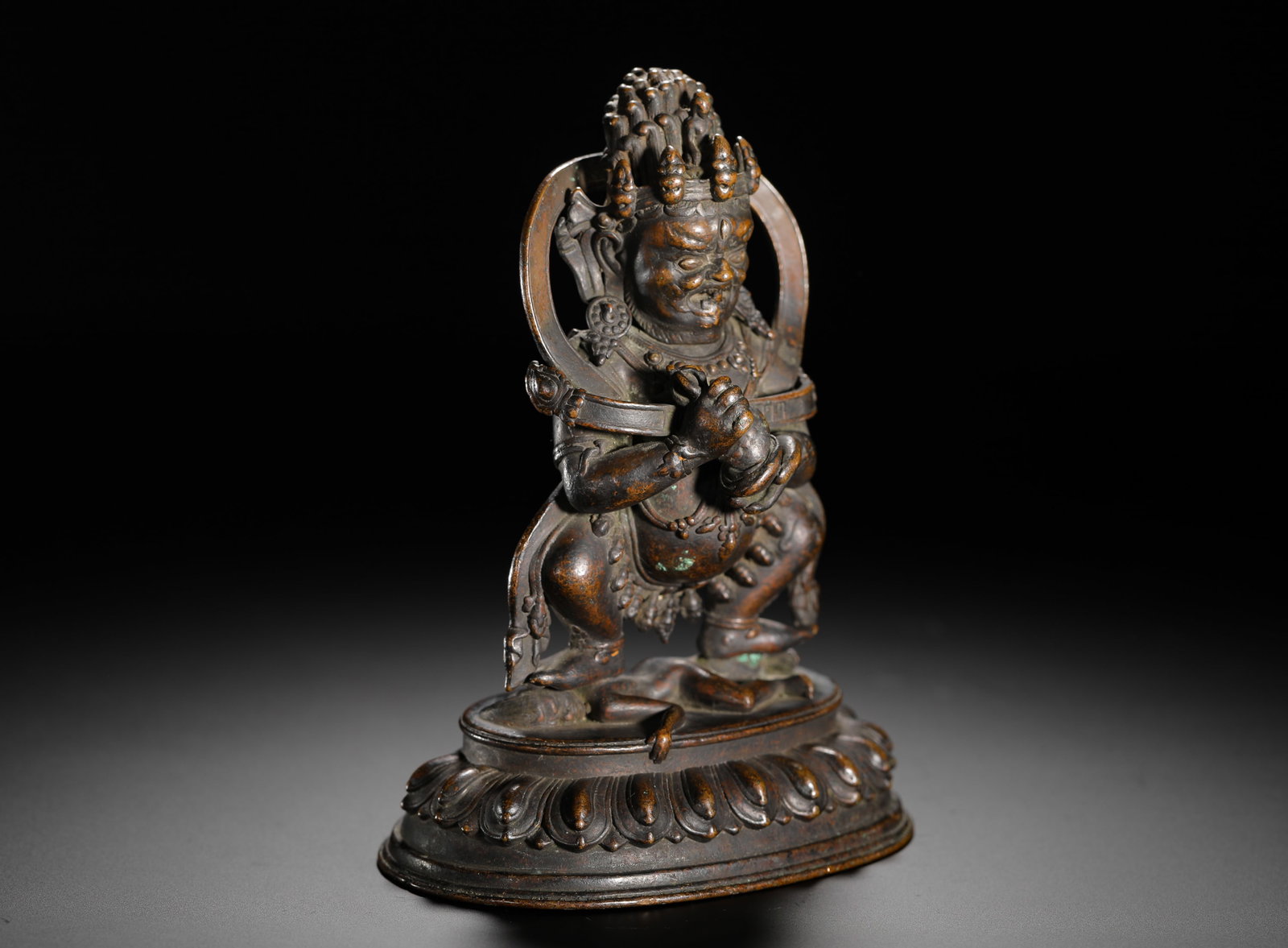 COPPER ALLOY TWO-ARMED BIG BLACK SKY STATUE - 5