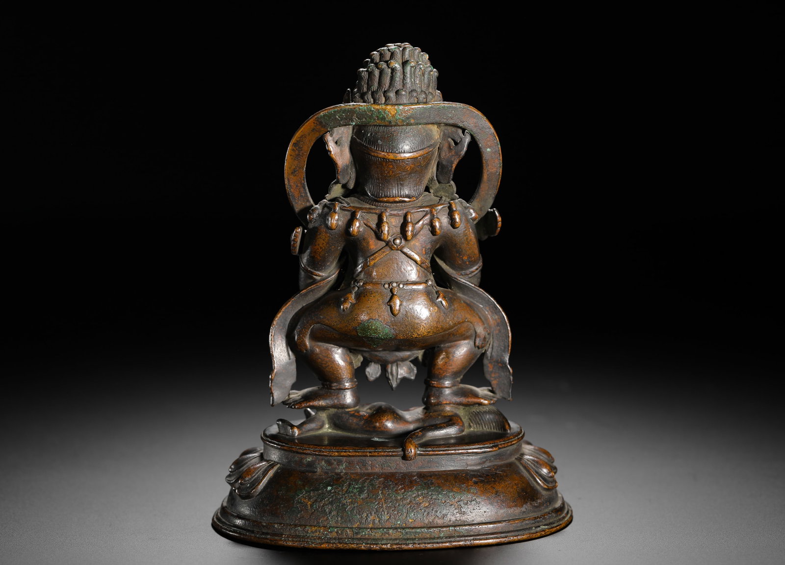 COPPER ALLOY TWO-ARMED BIG BLACK SKY STATUE - 8