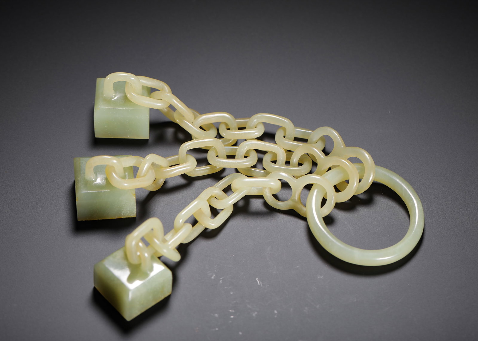HETIAN JADE CHAINRING TRIPLE SEAL - 10