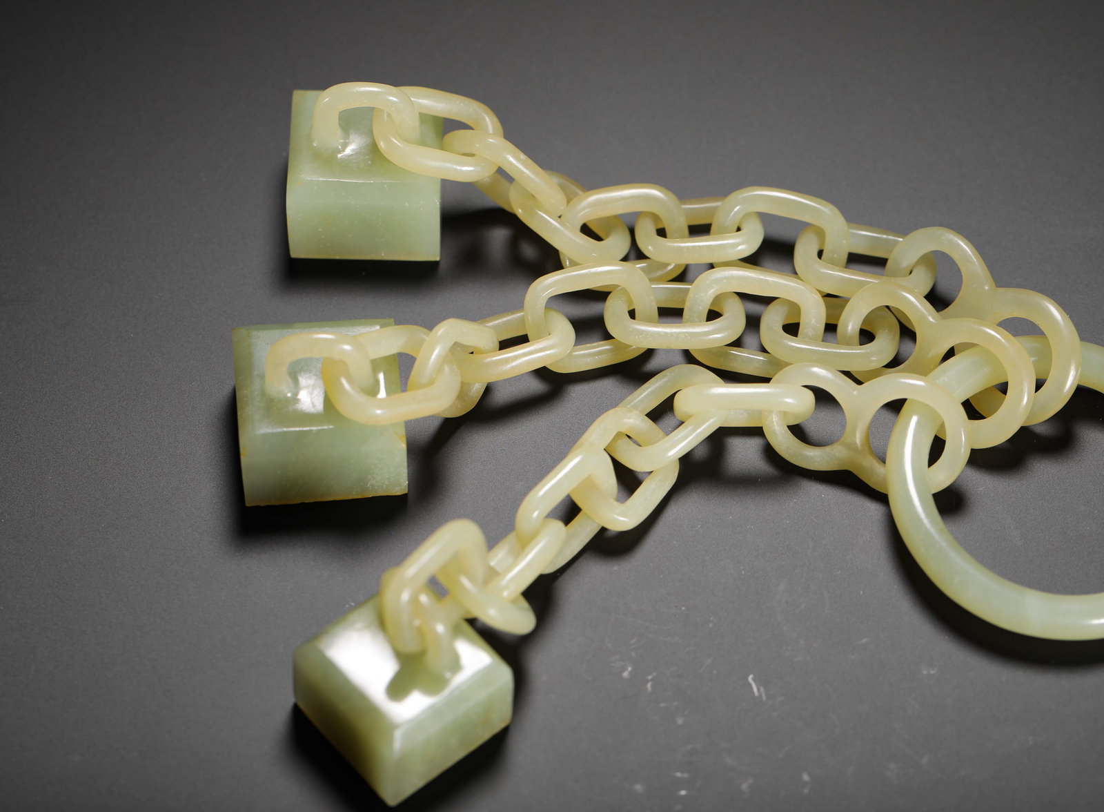 HETIAN JADE CHAINRING TRIPLE SEAL - 11