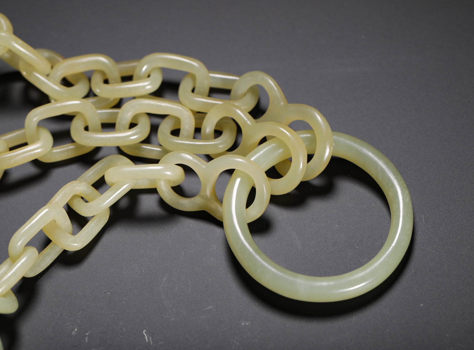 HETIAN JADE CHAINRING TRIPLE SEAL - 12