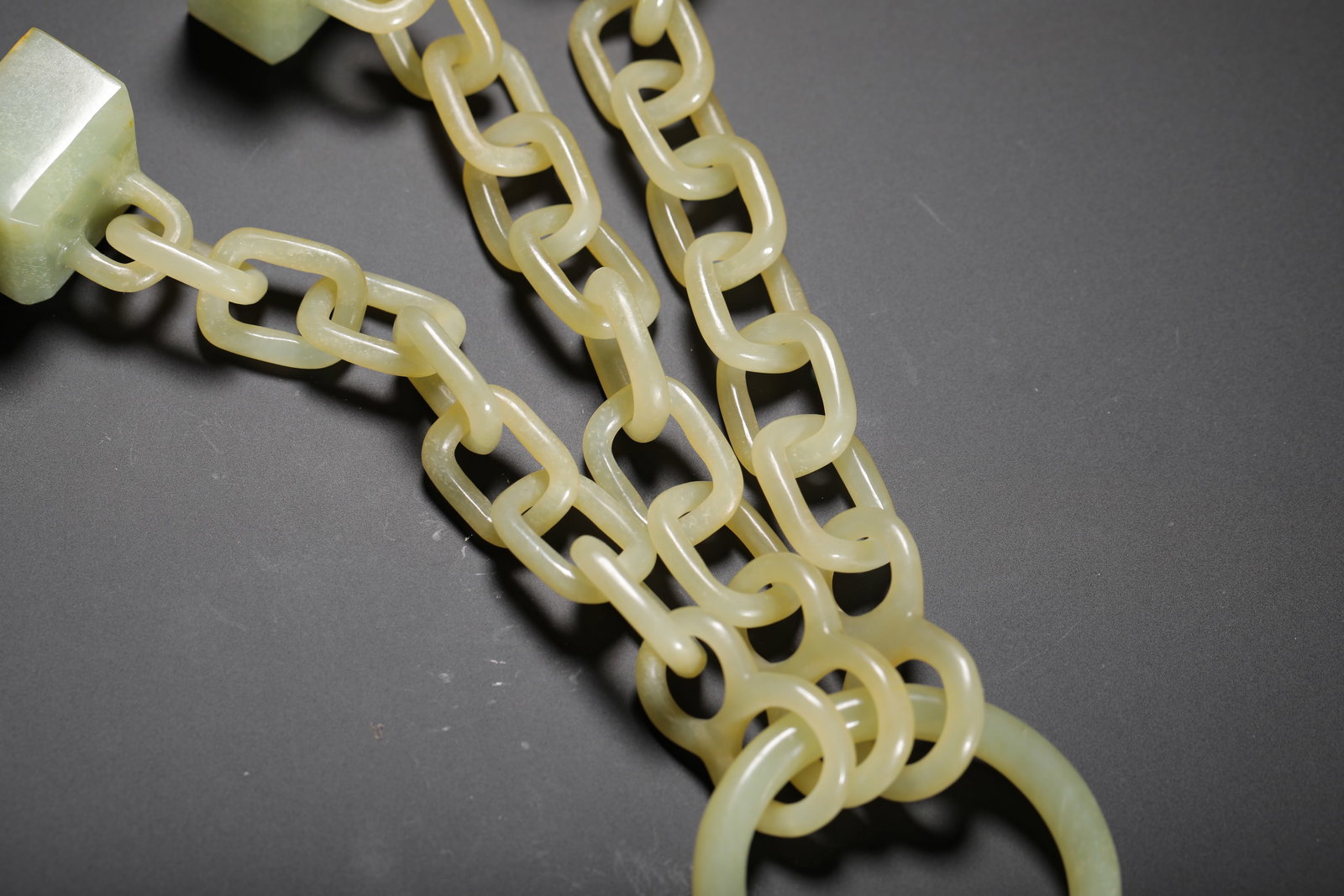 HETIAN JADE CHAINRING TRIPLE SEAL - 8